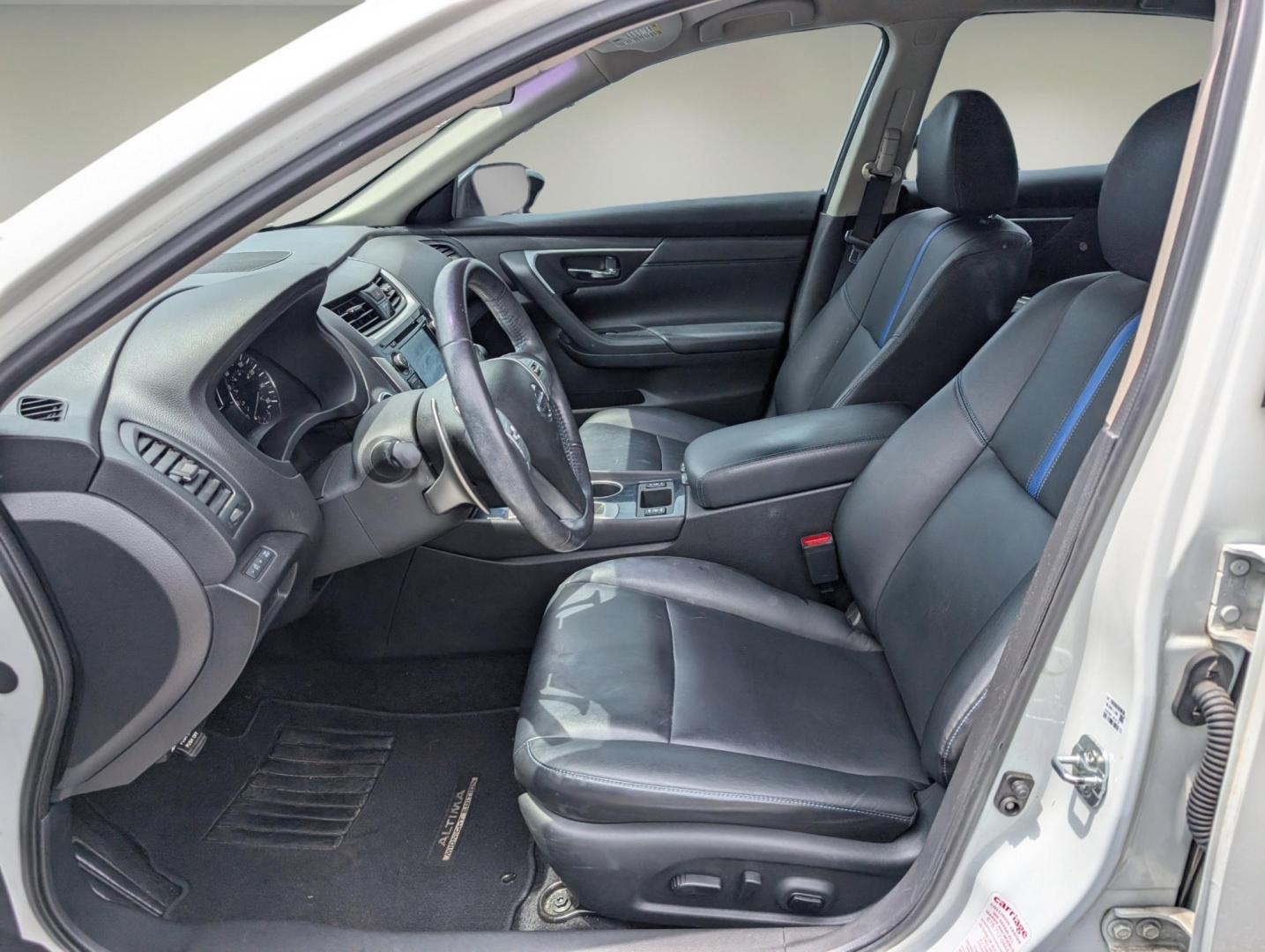 2018 /Sport Interior Nissan Altima 2.5 SR (1N4AL3AP4JC) with an Regular Unleaded I-4 2.5 L/152 engine, 1-Speed CVT w/OD transmission, located at 3959 U.S. 80 W, Phenix City, AL, 36870, (334) 297-4885, 32.469296, -85.135185 - 2018 Nissan Altima 2.5 SR - Photo#11