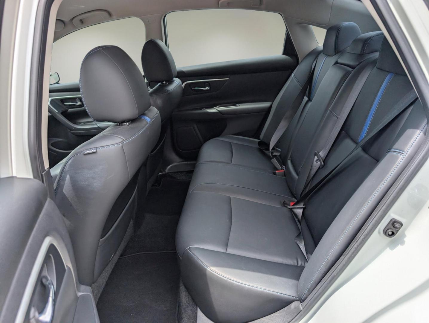 2018 /Sport Interior Nissan Altima 2.5 SR (1N4AL3AP4JC) with an Regular Unleaded I-4 2.5 L/152 engine, 1-Speed CVT w/OD transmission, located at 3959 U.S. 80 W, Phenix City, AL, 36870, (334) 297-4885, 32.469296, -85.135185 - 2018 Nissan Altima 2.5 SR - Photo#12
