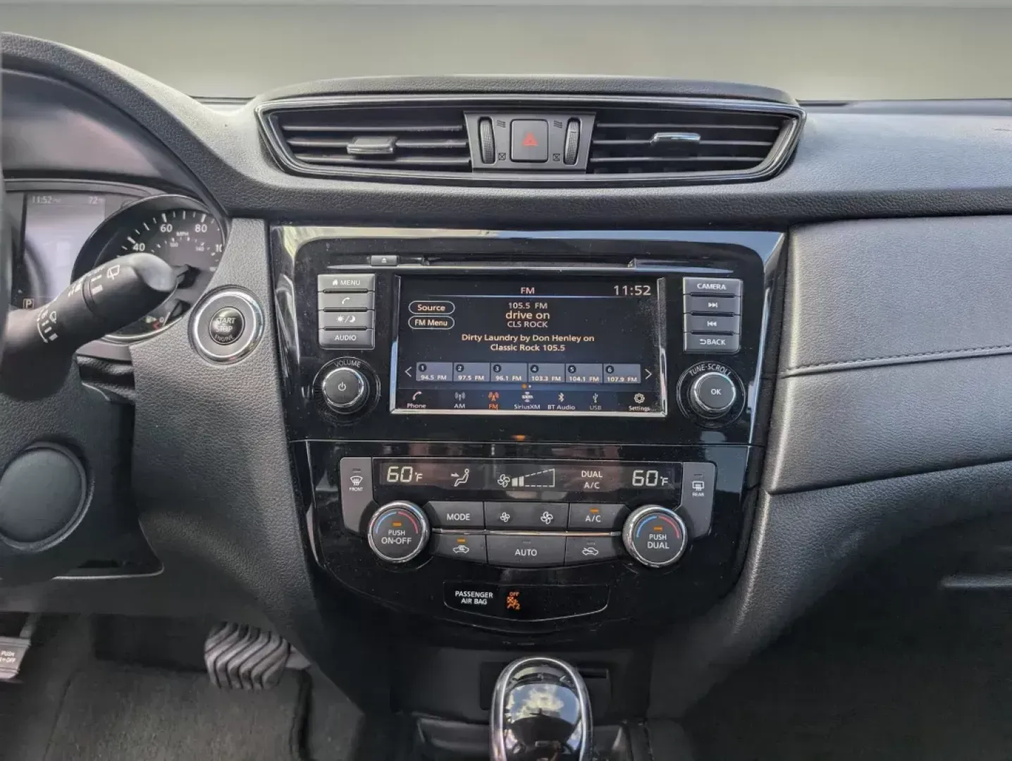 2018 /Charcoal Nissan Rogue SV (KNMAT2MVXJP) with an Regular Unleaded I-4 2.5 L/152 engine, 1-Speed CVT w/OD transmission, located at 3959 U.S. 80 W, Phenix City, AL, 36870, (334) 297-4885, 32.469296, -85.135185 - 2018 Nissan Rogue SV - Photo#15