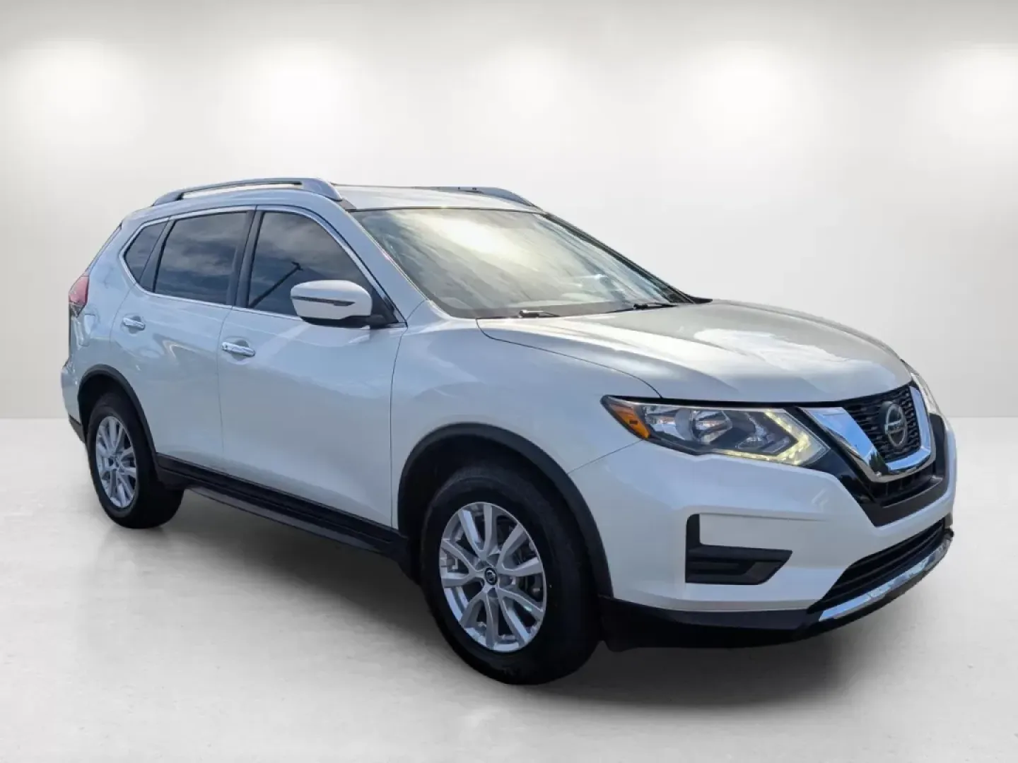 2018 /Almond Nissan Rogue SV (KNMAT2MV8JP) with an Other engine, located at 804 22nd Ave, Phenix City, AL, 36870, (334) 297-1860, 32.484749, -85.024475 - **Elevate Your Family Adventures with the 2018 Nissan Rogue SV at Gils Auto!**<br /> <br /> Are you searching for the perfect vehicle to accommodate your family's adventures or daily commutes? Look no further than the 2018 Nissan Rogue SV, available now at Gils Auto in Phenix City, AL. This versatil - Photo#2