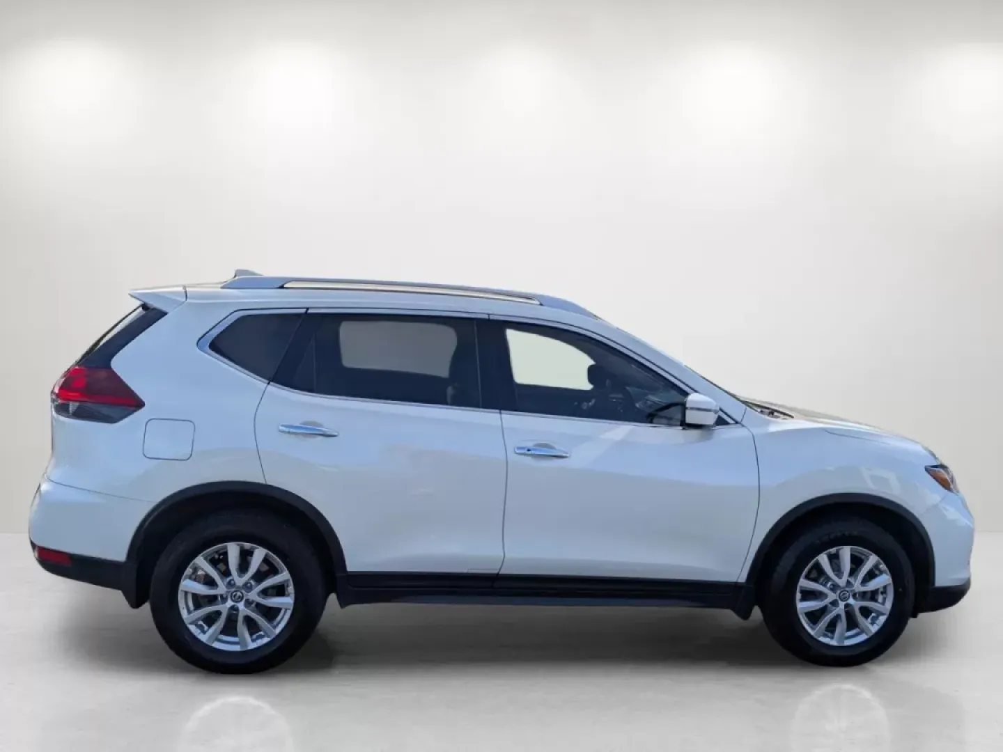 2018 /Almond Nissan Rogue SV (KNMAT2MV8JP) with an Other engine, located at 804 22nd Ave, Phenix City, AL, 36870, (334) 297-1860, 32.484749, -85.024475 - **Elevate Your Family Adventures with the 2018 Nissan Rogue SV at Gils Auto!**<br /> <br /> Are you searching for the perfect vehicle to accommodate your family's adventures or daily commutes? Look no further than the 2018 Nissan Rogue SV, available now at Gils Auto in Phenix City, AL. This versatil - Photo#3