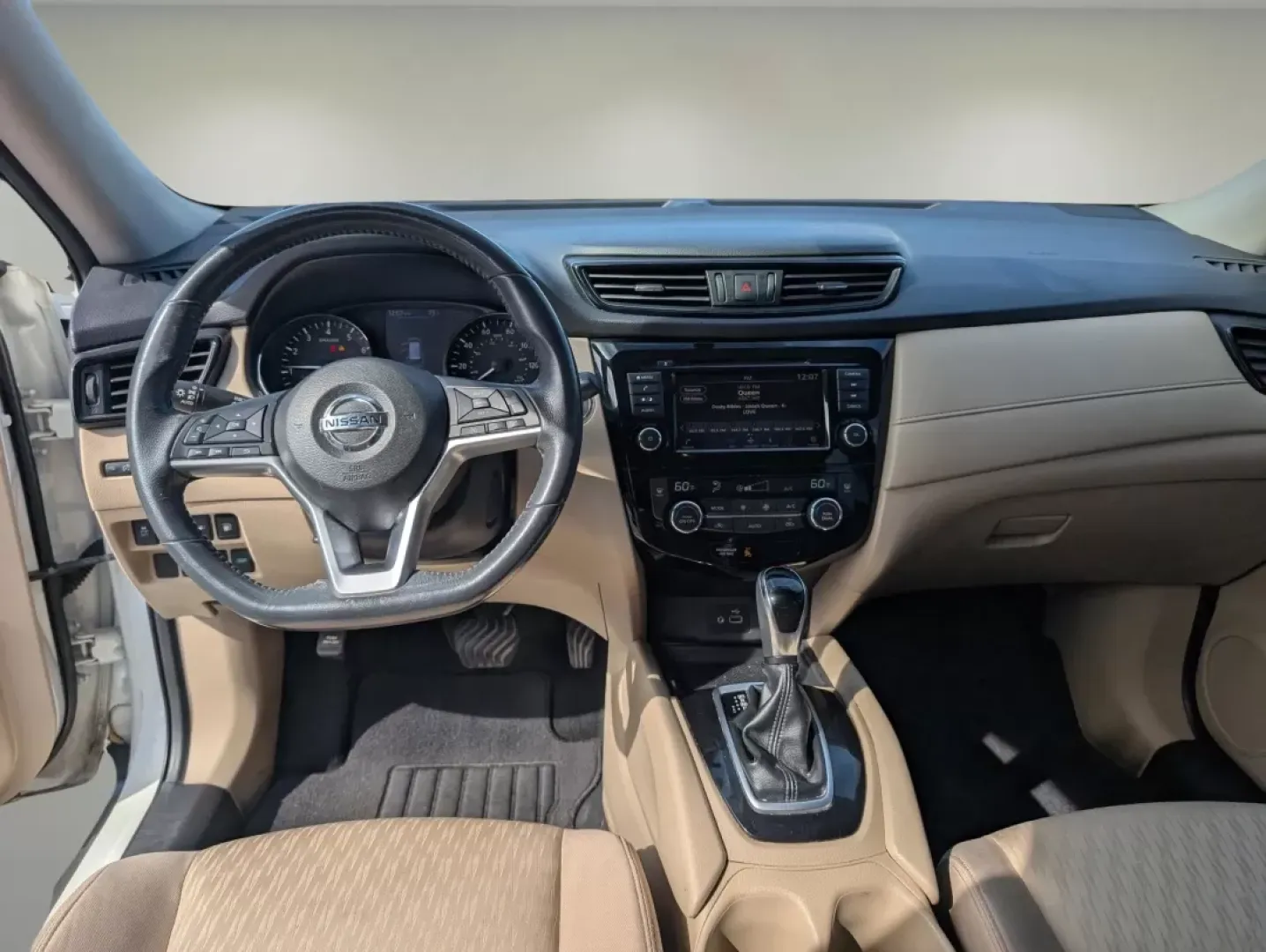 2018 /Almond Nissan Rogue SV (KNMAT2MV8JP) with an Other engine, located at 804 22nd Ave, Phenix City, AL, 36870, (334) 297-1860, 32.484749, -85.024475 - **Elevate Your Family Adventures with the 2018 Nissan Rogue SV at Gils Auto!**<br /> <br /> Are you searching for the perfect vehicle to accommodate your family's adventures or daily commutes? Look no further than the 2018 Nissan Rogue SV, available now at Gils Auto in Phenix City, AL. This versatil - Photo#10