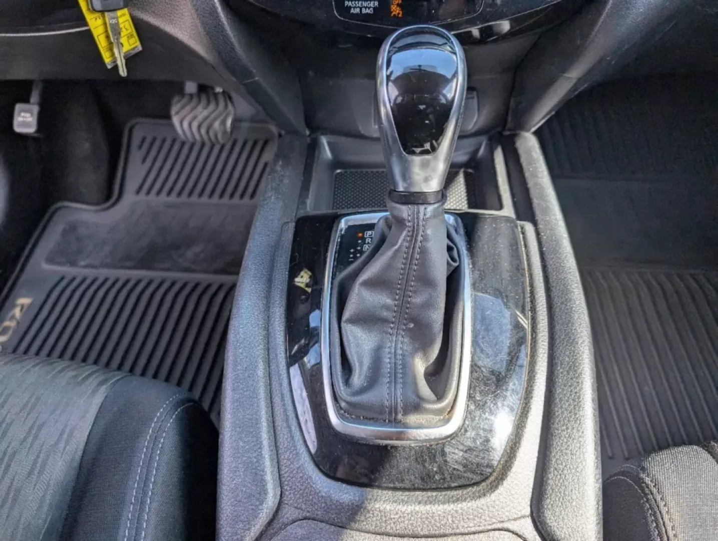 2018 /Charcoal Nissan Rogue S (JN8AT2MT8JW) with an Other engine, located at 1430 Gateway Drive, Opelika, AL, 36801, (334) 239-0944, 32.637871, -85.409790 - **Adventure Awaits with the 2018 Nissan Rogue at Gils Auto Your Buy Here Pay Here Dealership in Phenix City, AL!**<br /> <br /> Are you ready for your next adventure? Whether it's a daily commute, a family road trip, or weekend getaways to nearby attractions like Lake Harding and the Chattahoochee - Photo#12