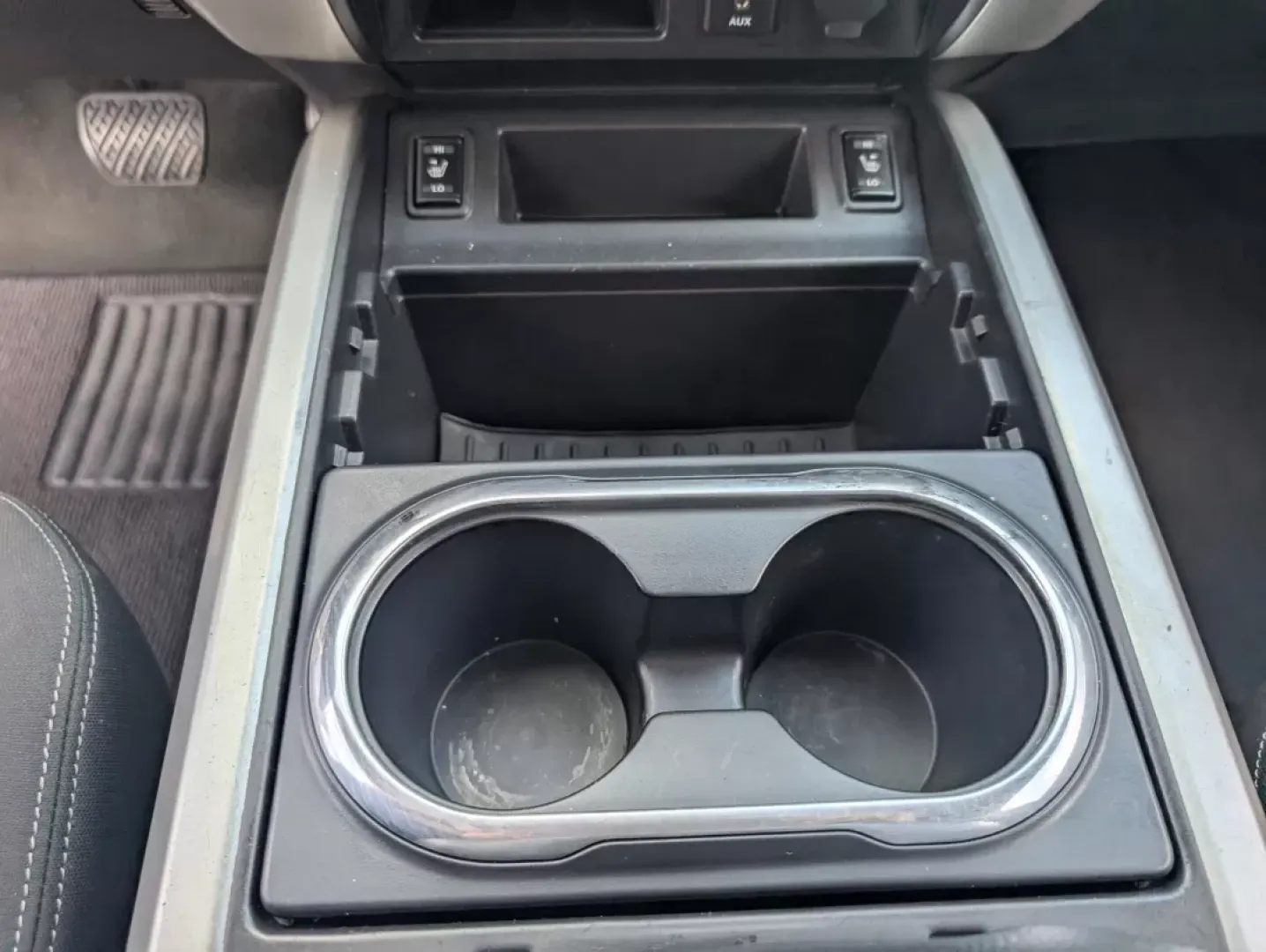 2018 /Black Nissan Titan SV (1N6AA1E63JN) with an Other engine, located at 1430 Gateway Drive, Opelika, AL, 36801, (334) 239-0944, 32.637871, -85.409790 - **Unleash Your Weekend Adventures in the 2018 Nissan Titan SV at Gils Auto - Phenix City!** <br /> <br /> Are you ready to elevate your weekend getaways or tackle daily commutes with confidence? The 2018 Nissan Titan SV, now available at Gils Auto in Phenix City, AL, is the perfect companion for th - Photo#13