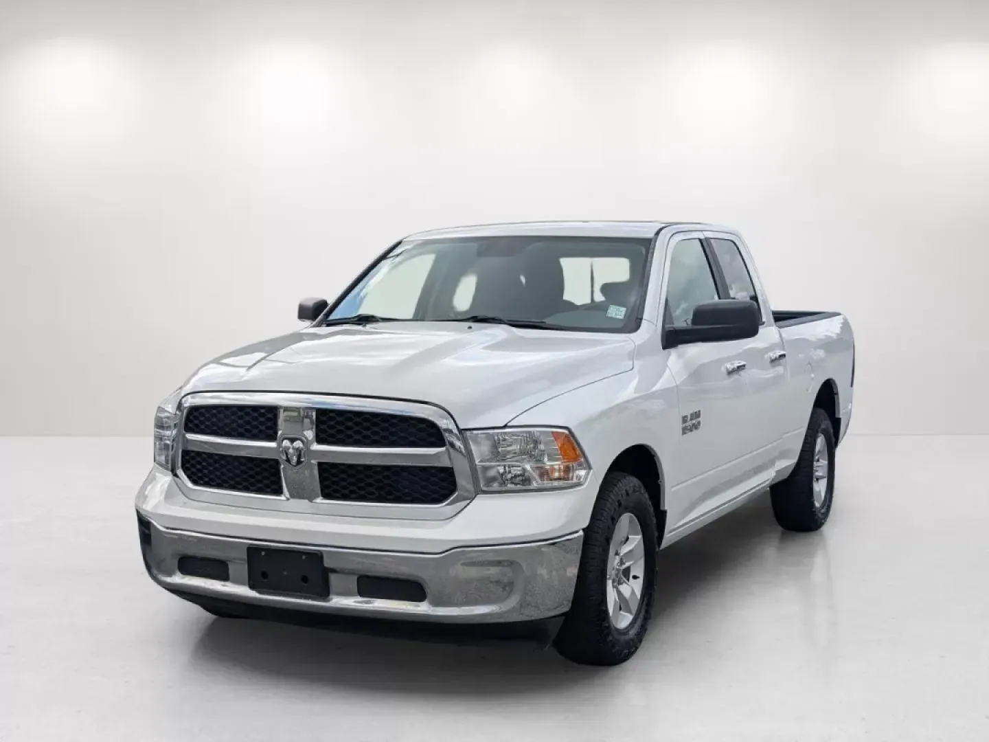 2018 /Diesel Gray/Black Ram 1500 SLT (1C6RR6GG1JS) with an Other engine, located at 5115 14th Ave., Columbus, GA, 31904, (706) 323-0345, 32.511494, -84.971046 - Experience the perfect blend of practicality and capability with this 2018 Ram 1500 SLT, designed for those who crave adventure and dependability. Whether you're a busy professional needing a reliable daily driver, a growing family looking for extra space, or someone who loves weekend getaways, this - Photo#1
