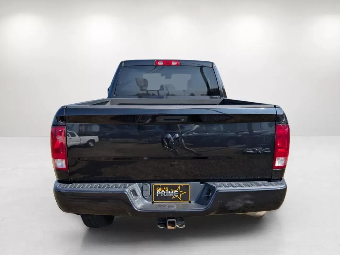 2018 /Diesel Gray/Black Ram 1500 Express (1C6RR7FG5JS) with an Other engine, located at 5115 14th Ave., Columbus, GA, 31904, (706) 323-0345, 32.511494, -84.971046 - **Unleash Your Adventurous Spirit with the 2018 Ram 1500 Express at Gils Auto!**<br /> <br /> Are you ready to tackle your next adventure or simply enhance your daily commute? The 2018 Ram 1500 Express Crew Cab Pickup is here to meet all your needs, whether you're a busy professional navigating Phen - Photo#5