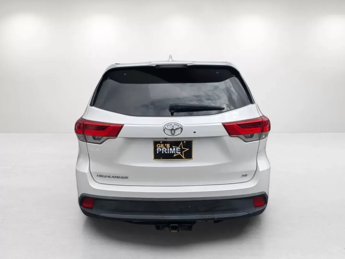 2018 Toyota Highlander (5TDKZRFH0JS) with an Other engine, located at 3959 U.S. 80 W, Phenix City, AL, 36870, (334) 297-4885, 32.469296, -85.135185 - **Experience Unmatched Versatility with the 2018 Toyota Highlander at Gils Auto - Your Buy Here Pay Here Dealership in Phenix City, AL!**<br /> <br /> Are you ready to elevate your family adventures, daily commutes, or weekend getaways? Meet the 2018 Toyota Highlander, the perfect blend of comfort, - Photo#6