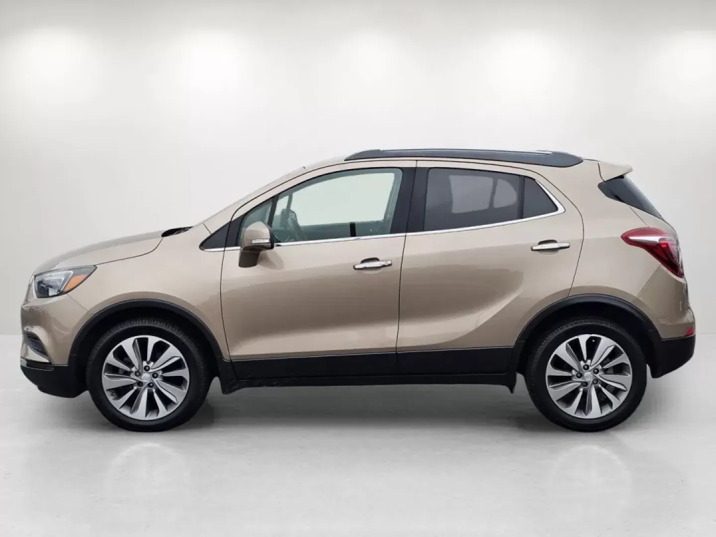 2019 /Ebony Buick Encore Preferred (KL4CJASB1KB) with an Other engine, located at 3959 U.S. 80 W, Phenix City, AL, 36870, (334) 297-4885, 32.469296, -85.135185 - Elevate your daily drive and embrace the freedom of the open road with the 2019 Buick Encore Preferred, available now at Gils Auto, your trusted Buy Here Pay Here dealership in Phenix City, AL. Nestled conveniently at 3959 U.S. 80 W, we specialize in providing vehicles that cater to a variety of lif - Photo#7