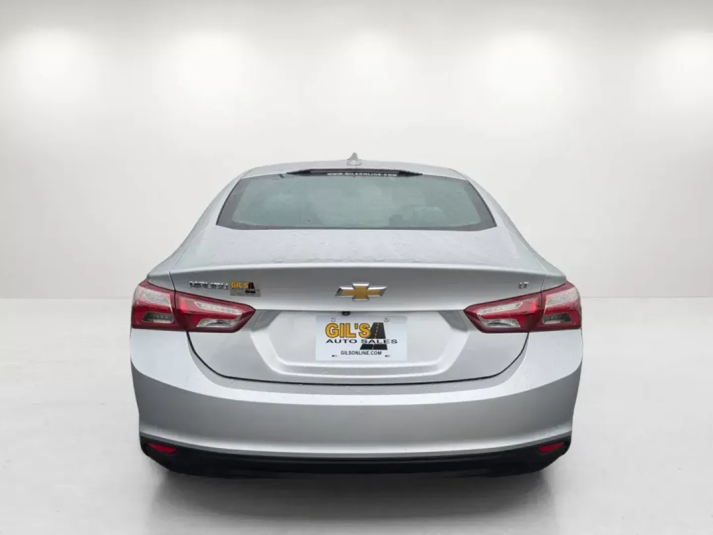 2019 /Dark Atmosphere/ Medium Ash Gray Chevrolet Malibu LT (1G1ZD5ST1KF) with an Turbocharged Gas I4 1.5L/91 engine, 1-Speed Automatic transmission, located at 804 22nd Ave, Phenix City, AL, 36870, (334) 297-1860, 32.484749, -85.024475 - 2019 Chevrolet Malibu LT - Photo#5