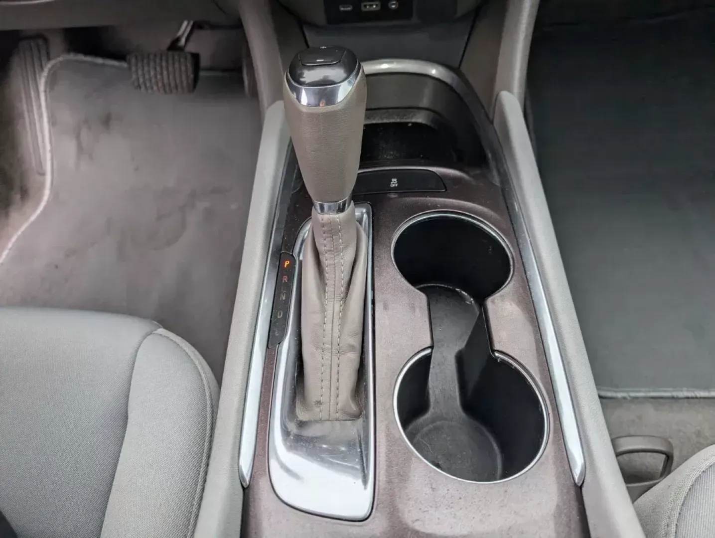 2019 /Dark Atmosphere/ Medium Ash Gray Chevrolet Malibu LT (1G1ZD5ST1KF) with an Turbocharged Gas I4 1.5L/91 engine, 1-Speed Automatic transmission, located at 804 22nd Ave, Phenix City, AL, 36870, (334) 297-1860, 32.484749, -85.024475 - 2019 Chevrolet Malibu LT - Photo#11