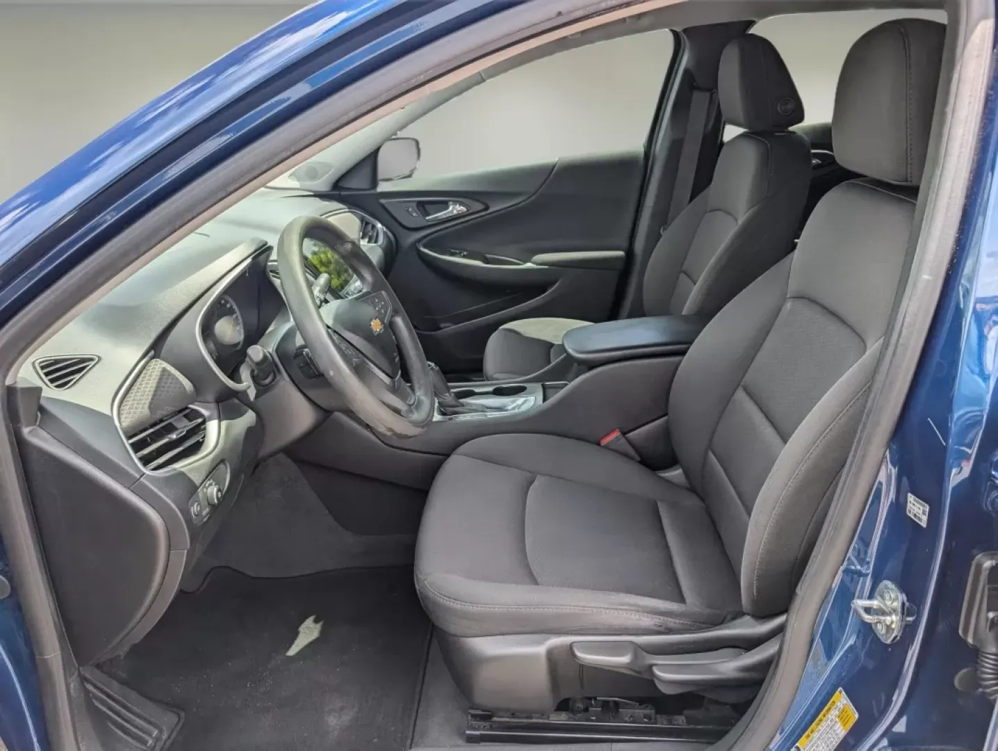 2019 /Jet Black Chevrolet Malibu LS (1G1ZB5ST1KF) with an Other engine, located at 521 Old Farm Lane Rd, Prattville, AL, 36066, (334) 325-1505, 32.482460, -86.416367 - **Experience the Open Road in Style with the 2019 Chevrolet Malibu at Gils Auto!**<br /> <br /> If you're searching for the perfect vehicle to enhance your daily commute or embark on unforgettable weekend adventures, look no further than this stunning 2019 Chevrolet Malibu LS. With its sleek design - Photo#9