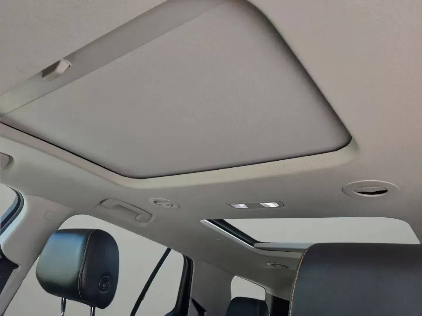 2019 /Jet Black Chevrolet Traverse RS (1GNEVJKW2KJ) with an Other engine, located at 804 22nd Ave, Phenix City, AL, 36870, (334) 297-1860, 32.484749, -85.024475 - **Adventure Awaits: 2019 Chevrolet Traverse RS in Phenix City, AL Perfect for Family Road Trips and Daily Commutes!**<br /> <br /> Are you ready to elevate your driving experience? The 2019 Chevrolet Traverse RS is designed for families and adventurers alike. Imagine cruising through the beautiful - Photo#17