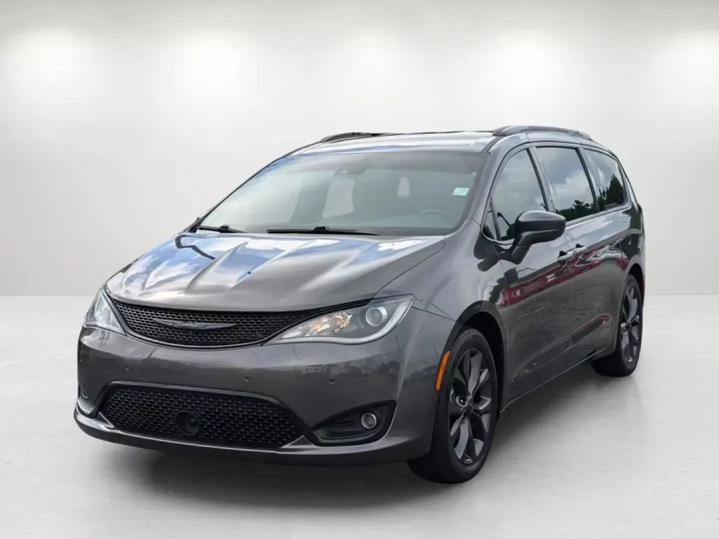 2019 /Black/Black/Black Chrysler Pacifica Touring Plus (2C4RC1FG7KR) with an Regular Unleaded V-6 3.6 L/220 engine, 9-Speed Automatic w/OD transmission, located at 3959 U.S. 80 W, Phenix City, AL, 36870, (334) 297-4885, 32.469296, -85.135185 - **Drive Your Family Adventures in Style with the 2019 Chrysler Pacifica Touring Plus!**<br /> <br /> Are you looking for the ultimate family vehicle that combines style, comfort, and cutting-edge technology? Look no further than this stunning 2019 Chrysler Pacifica Touring Plus, now available at Gil - Photo#1