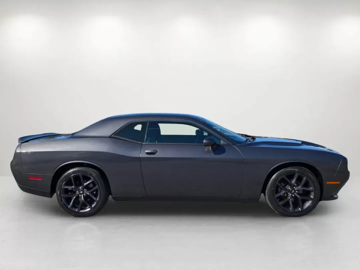 2019 /Black Dodge Challenger SXT (2C3CDZAGXKH) with an Regular Unleaded V-6 3.6 L/220 engine, 8-Speed Automatic w/OD transmission, located at 7000 Northlake Connector, Columbus, GA, 31904, (706) 987-8085, 32.524975, -84.978134 - 2019 Dodge Challenger SXT - Photo#3