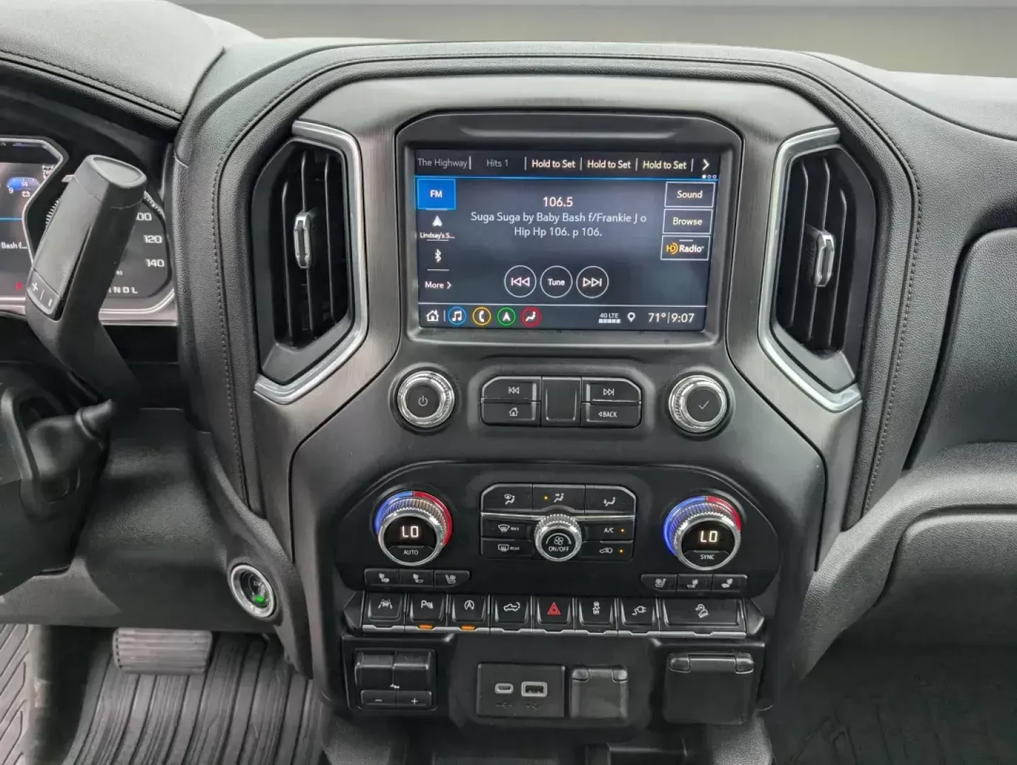 2019 /Jet Black with Kalahari accents GMC Sierra 1500 AT4 (3GTP9EED0KG) with an Gas V8 5.3L engine, 10-Speed Automatic transmission, located at 3959 U.S. 80 W, Phenix City, AL, 36870, (334) 297-4885, 32.469296, -85.135185 - Discover the exhilarating blend of power, style, and technology with this stunning 2019 GMC Sierra 1500 AT4, available now at Gils Auto in Phenix City, AL. Whether you're a weekend adventurer seeking thrilling off-road experiences or a practical individual looking for a reliable vehicle for your dai - Photo#14