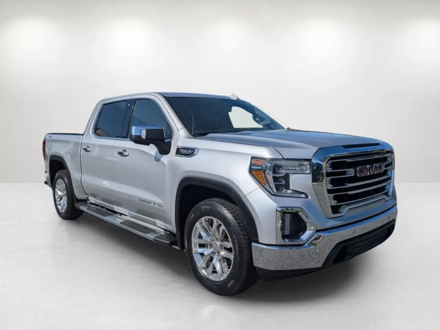 2019 /Jet Black GMC Sierra 1500 SLT (3GTU9DED8KG) with an Other engine, located at 1430 Gateway Drive, Opelika, AL, 36801, (334) 239-0944, 32.637871, -85.409790 - **Unleash Adventure with the 2019 GMC Sierra 1500 SLT Your Perfect Companion for Every Journey!**<br /> <br /> Are you ready to elevate your driving experience? The 2019 GMC Sierra 1500 SLT is more than just a vehicle; it's an invitation to adventure, ideal for those who crave the open road and the - Photo#2