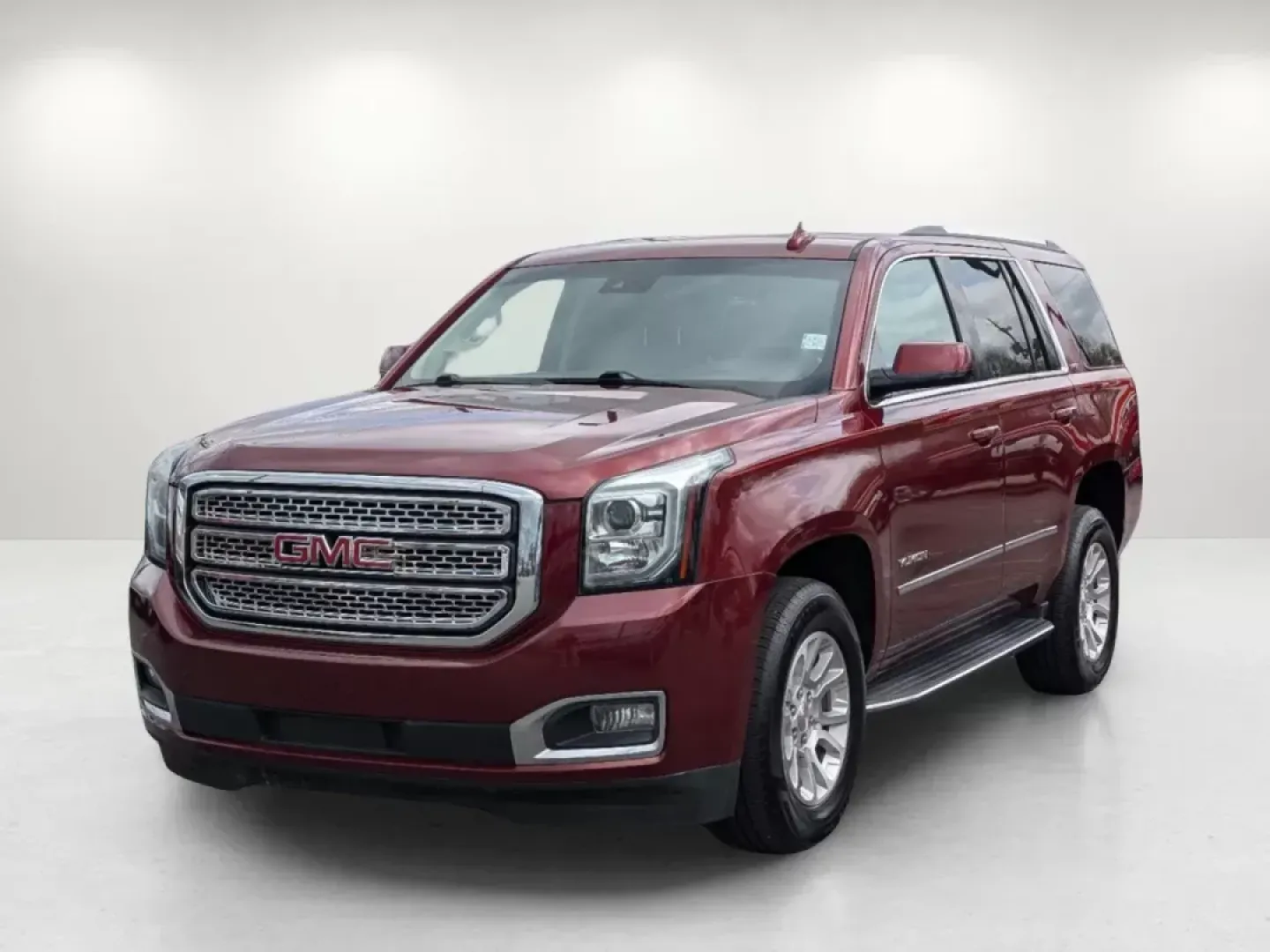 2019 /Cocoa/Dune GMC Yukon SLT (1GKS1BKC3KR) with an Gas V8 5.3L/325 engine, 6-Speed Automatic transmission, located at 5115 14th Ave., Columbus, GA, 31904, (706) 323-0345, 32.511494, -84.971046 - **Experience Adventure in the 2019 GMC Yukon SLT Perfect for Your Family Travels!**<br /> <br /> Are you ready to elevate your family road trips and weekend getaways? The 2019 GMC Yukon SLT is designed to offer unparalleled comfort, style, and technology, making it the ultimate SUV for growing fami - Photo#1