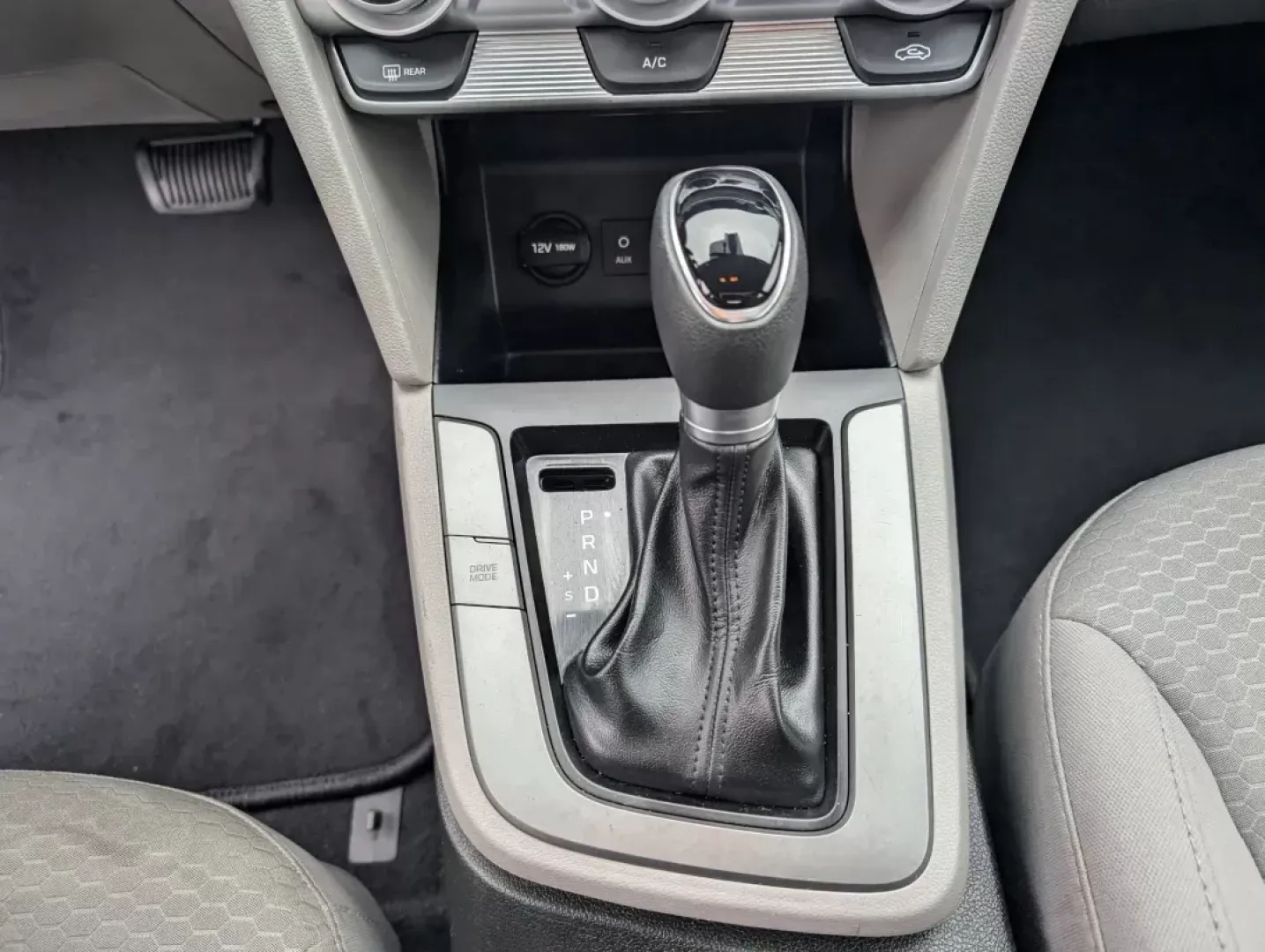 2019 /Gray Hyundai Elantra SEL (5NPD84LF3KH) with an Other engine, located at 7000 Northlake Connector, Columbus, GA, 31904, (706) 987-8085, 32.524975, -84.978134 - **Discover Your Next Adventure with the 2019 Hyundai Elantra SEL at Gils Auto - Columbus #2!**<br /> <br /> Are you searching for a reliable and stylish sedan perfect for everyday commutes, weekend getaways, or family outings? Look no further than the stunning **2019 Hyundai Elantra SEL** available - Photo#13