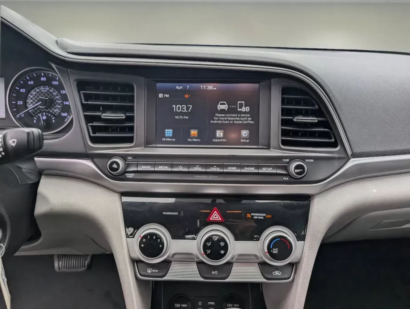 2019 /Gray Hyundai Elantra SEL (5NPD84LF3KH) with an Other engine, located at 7000 Northlake Connector, Columbus, GA, 31904, (706) 987-8085, 32.524975, -84.978134 - **Discover Your Next Adventure with the 2019 Hyundai Elantra SEL at Gils Auto - Columbus #2!**<br /> <br /> Are you searching for a reliable and stylish sedan perfect for everyday commutes, weekend getaways, or family outings? Look no further than the stunning **2019 Hyundai Elantra SEL** available - Photo#14