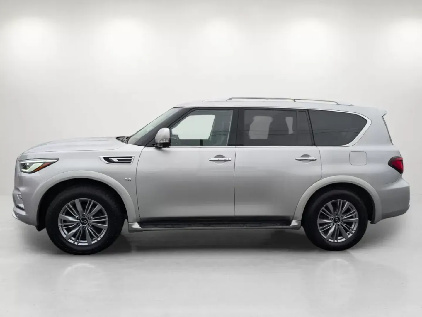 2019 /Graphite Infiniti QX80 LUXE (JN8AZ2NE9K9) with an Premium Unleaded V-8 5.6 L/339 engine, 7-Speed Automatic w/OD transmission, located at 521 Old Farm Lane Rd, Prattville, AL, 36066, (334) 325-1505, 32.482460, -86.416367 - **Discover Unmatched Luxury and Versatility with the 2019 Infiniti QX80 at Gils Auto - Prattville!**<br /> <br /> Are you ready to elevate your driving experience? The 2019 Infiniti QX80 is not just a vehicle; it's a lifestyle choice for those who value luxury, space, and performance. Perfect for gr - Photo#7