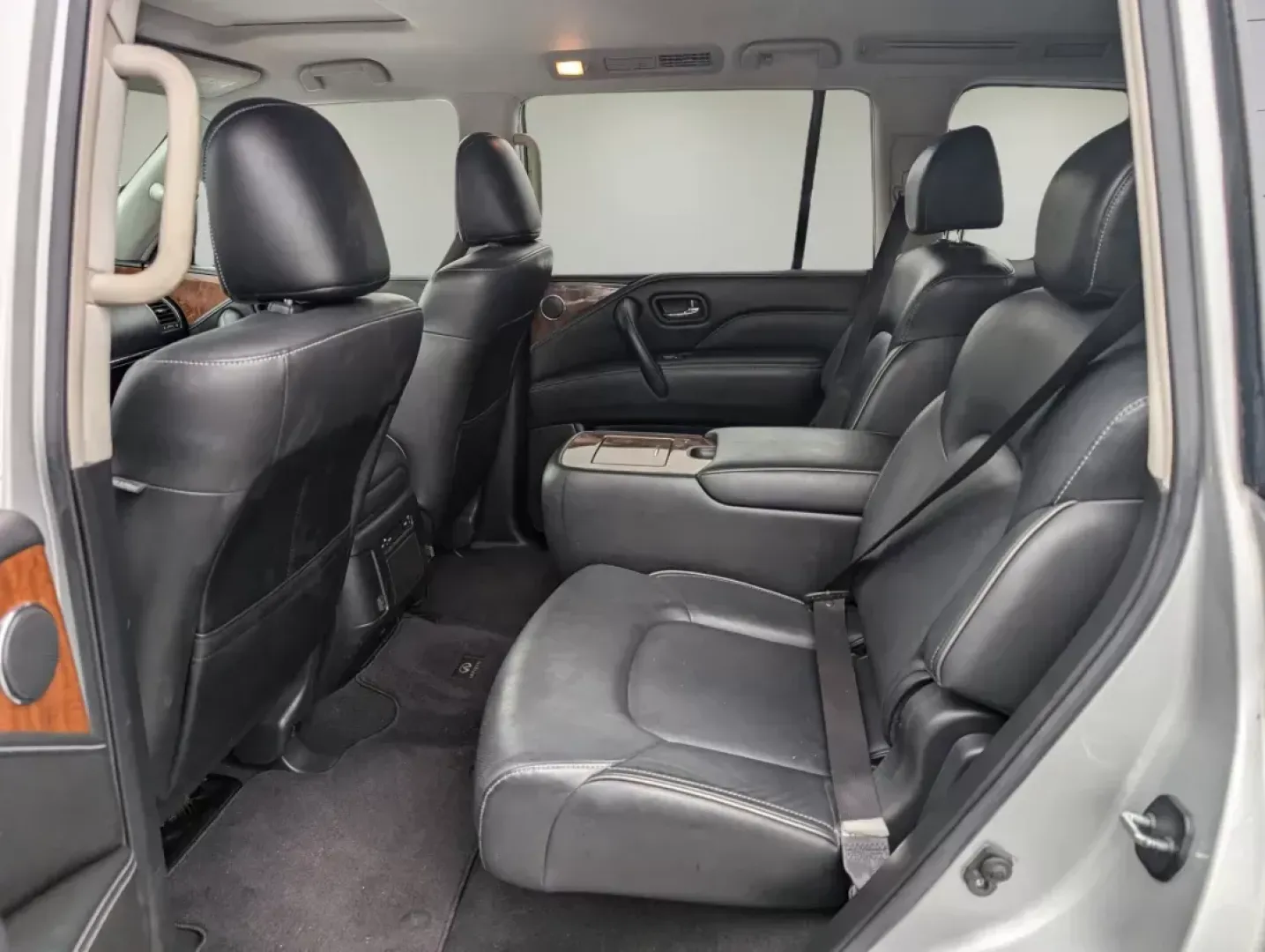2019 /Graphite Infiniti QX80 LUXE (JN8AZ2NE9K9) with an Premium Unleaded V-8 5.6 L/339 engine, 7-Speed Automatic w/OD transmission, located at 521 Old Farm Lane Rd, Prattville, AL, 36066, (334) 325-1505, 32.482460, -86.416367 - **Discover Unmatched Luxury and Versatility with the 2019 Infiniti QX80 at Gils Auto - Prattville!**<br /> <br /> Are you ready to elevate your driving experience? The 2019 Infiniti QX80 is not just a vehicle; it's a lifestyle choice for those who value luxury, space, and performance. Perfect for gr - Photo#10