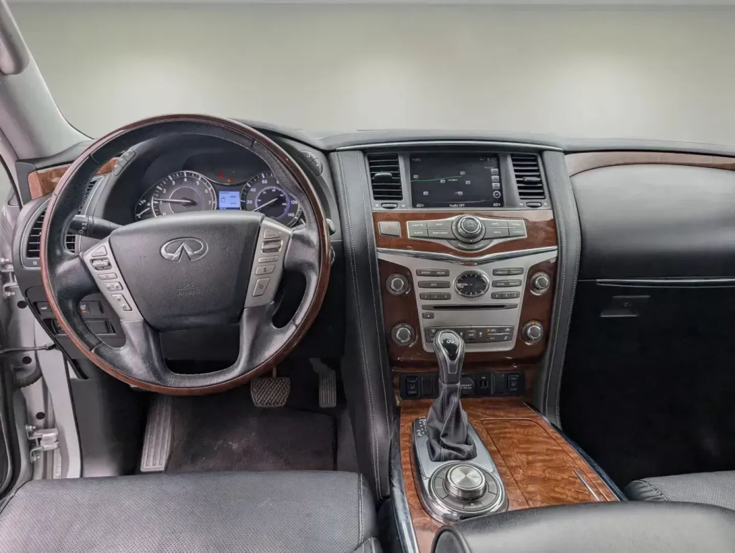 2019 /Graphite Infiniti QX80 LUXE (JN8AZ2NE9K9) with an Premium Unleaded V-8 5.6 L/339 engine, 7-Speed Automatic w/OD transmission, located at 521 Old Farm Lane Rd, Prattville, AL, 36066, (334) 325-1505, 32.482460, -86.416367 - **Discover Unmatched Luxury and Versatility with the 2019 Infiniti QX80 at Gils Auto - Prattville!**<br /> <br /> Are you ready to elevate your driving experience? The 2019 Infiniti QX80 is not just a vehicle; it's a lifestyle choice for those who value luxury, space, and performance. Perfect for gr - Photo#12