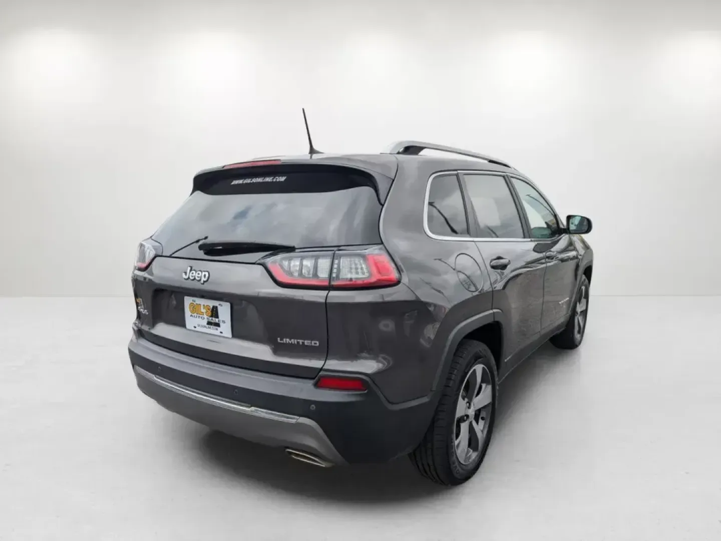 2019 /Black Jeep Cherokee Limited (1C4PJMDX0KD) with an Regular Unleaded V-6 3.2 L/198 engine, 9-Speed Automatic w/OD transmission, located at 521 Old Farm Lane Rd, Prattville, AL, 36066, (334) 325-1505, 32.482460, -86.416367 - 2019 Jeep Cherokee Limited - Photo#4