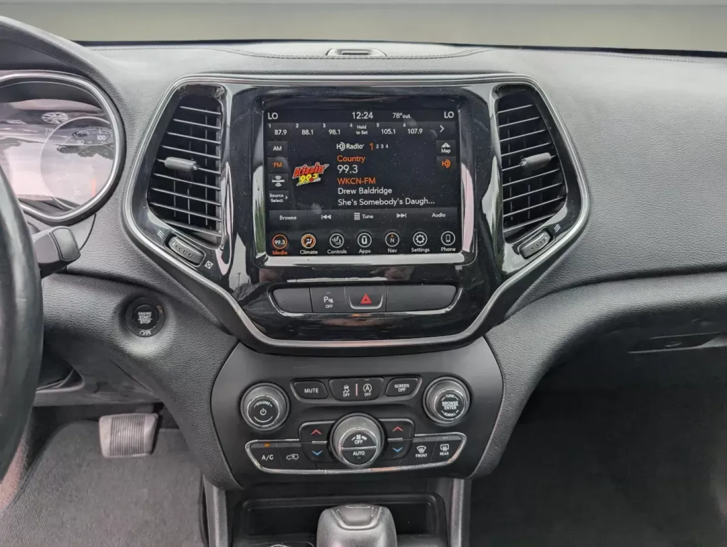 2019 /Black Jeep Cherokee Limited (1C4PJMDX0KD) with an Regular Unleaded V-6 3.2 L/198 engine, 9-Speed Automatic w/OD transmission, located at 521 Old Farm Lane Rd, Prattville, AL, 36066, (334) 325-1505, 32.482460, -86.416367 - 2019 Jeep Cherokee Limited - Photo#14