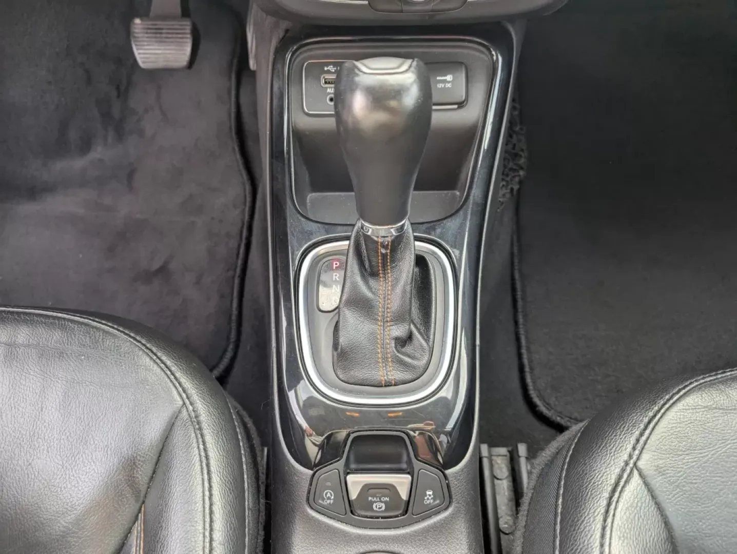 2019 /Black Jeep Compass Limited (3C4NJCCB7KT) with an Other engine, located at 3959 U.S. 80 W, Phenix City, AL, 36870, (334) 297-4885, 32.469296, -85.135185 - ### Experience Adventure and Comfort with the 2019 Jeep Compass Limited at Gils Auto<br /> <br /> Are you ready to embrace the open road and create unforgettable memories with family and friends? The 2019 Jeep Compass Limited, now available at Gils Auto in Phenix City, AL, is the perfect companion f - Photo#13