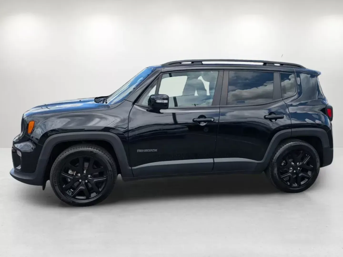 2019 /Black Jeep Renegade Altitude (ZACNJABB8KP) with an Other engine, located at 3959 U.S. 80 W, Phenix City, AL, 36870, (334) 297-4885, 32.469296, -85.135185 - **Discover Adventure with the 2019 Jeep Renegade Altitude at Gils Auto - Phenix City**<br /> <br /> Are you ready to elevate your driving experience? Whether you're a weekend adventurer, a busy commuter, or a growing family seeking reliability and style, the 2019 Jeep Renegade Altitude is the perfec - Photo#7