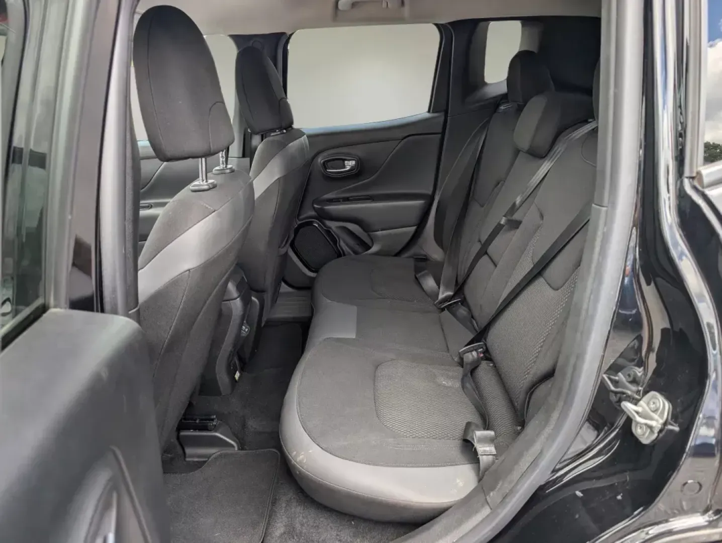 2019 /Black Jeep Renegade Altitude (ZACNJABB8KP) with an Other engine, located at 3959 U.S. 80 W, Phenix City, AL, 36870, (334) 297-4885, 32.469296, -85.135185 - **Discover Adventure with the 2019 Jeep Renegade Altitude at Gils Auto - Phenix City**<br /> <br /> Are you ready to elevate your driving experience? Whether you're a weekend adventurer, a busy commuter, or a growing family seeking reliability and style, the 2019 Jeep Renegade Altitude is the perfec - Photo#10