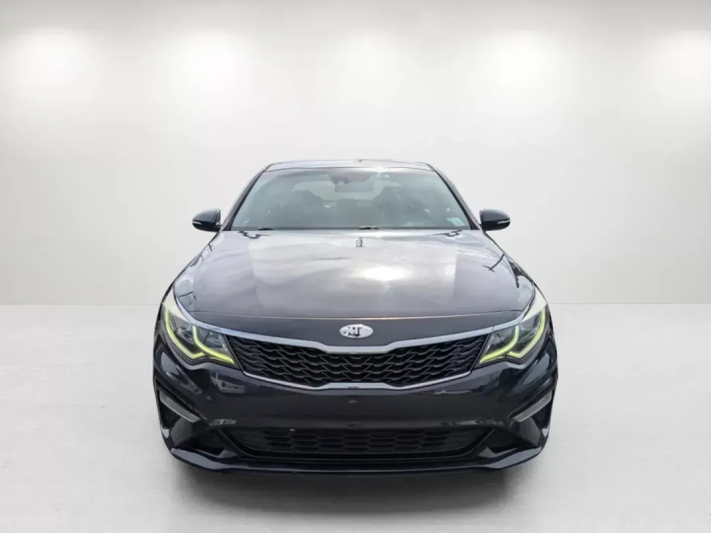 2019 /Black Kia Optima LX (5XXGT4L35KG) with an Regular Unleaded I-4 2.4 L/144 engine, 6-Speed Automatic w/OD transmission, located at 7000 Northlake Connector, Columbus, GA, 31904, (706) 987-8085, 32.524975, -84.978134 - **Discover Adventure and Comfort with the 2019 Kia Optima LX at Gils Auto Columbus #2!**<br /> <br /> Are you ready to elevate your driving experience? Whether you're commuting to work in Columbus, GA, or heading out on a weekend road trip, the 2019 Kia Optima LX is designed to fit seamlessly into - Photo#1