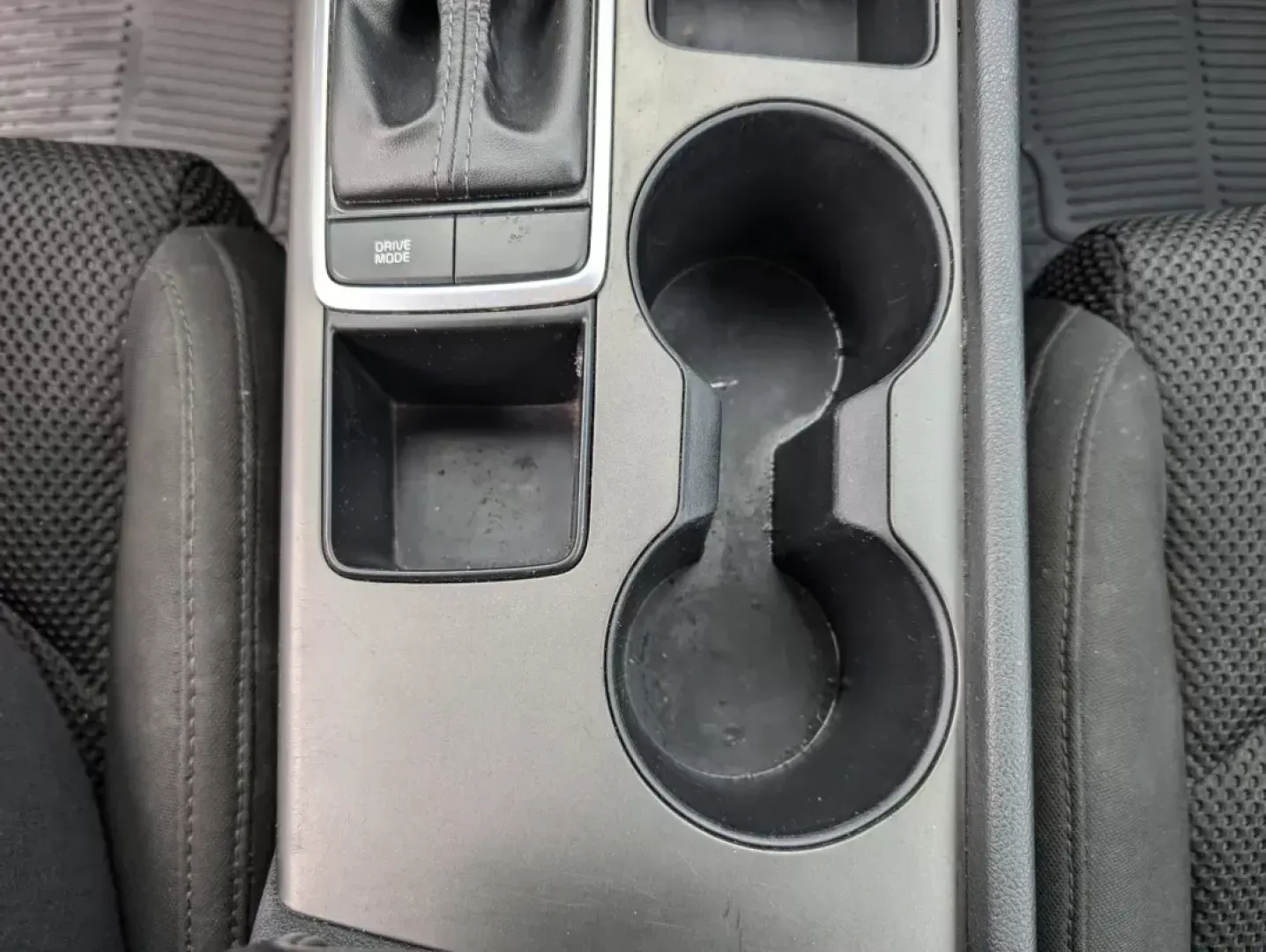 2019 /Black Kia Optima LX (5XXGT4L35KG) with an Regular Unleaded I-4 2.4 L/144 engine, 6-Speed Automatic w/OD transmission, located at 7000 Northlake Connector, Columbus, GA, 31904, (706) 987-8085, 32.524975, -84.978134 - **Discover Adventure and Comfort with the 2019 Kia Optima LX at Gils Auto Columbus #2!**<br /> <br /> Are you ready to elevate your driving experience? Whether you're commuting to work in Columbus, GA, or heading out on a weekend road trip, the 2019 Kia Optima LX is designed to fit seamlessly into - Photo#12