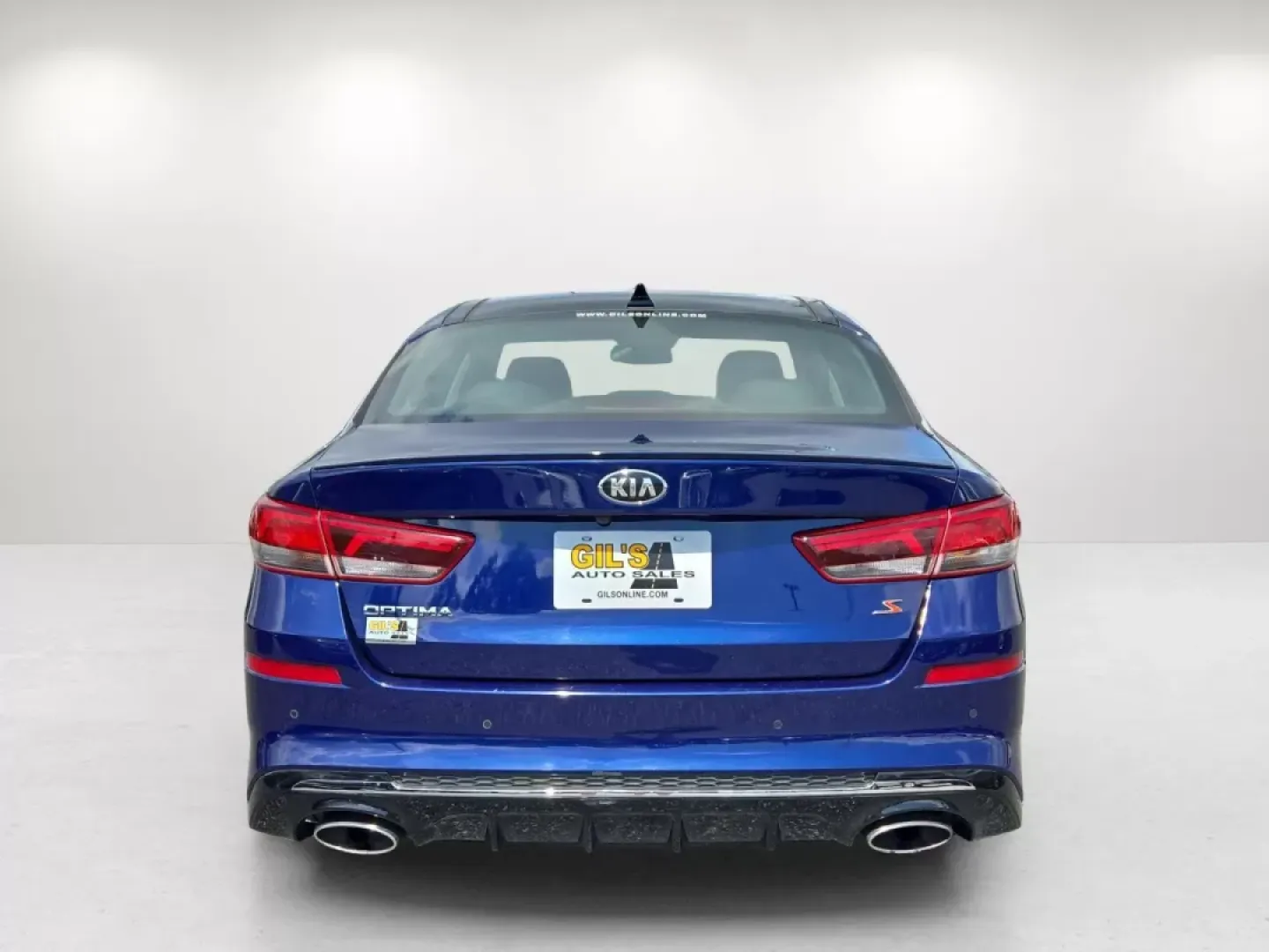 2019 /Black Kia Optima S (5XXGT4L33KG) with an Other engine, located at 3959 U.S. 80 W, Phenix City, AL, 36870, (334) 297-4885, 32.469296, -85.135185 - **Discover Your Next Adventure with the 2019 Kia Optima at Gils Auto - Columbus!**<br /> <br /> Are you ready to elevate your daily commute or family road trips? The 2019 Kia Optima is the perfect blend of style, comfort, and functionality, making it an ideal choice for growing families, busy profes - Photo#5