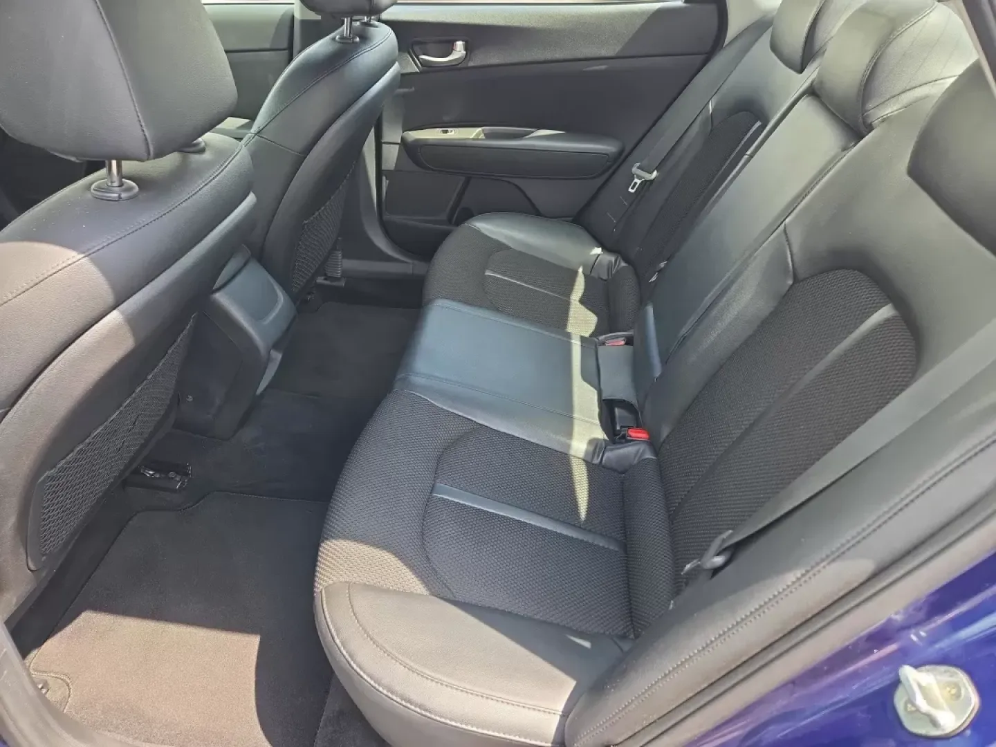 2019 /Black Kia Optima S (5XXGT4L33KG) with an Other engine, located at 3959 U.S. 80 W, Phenix City, AL, 36870, (334) 297-4885, 32.469296, -85.135185 - **Discover Your Next Adventure with the 2019 Kia Optima at Gils Auto - Columbus!**<br /> <br /> Are you ready to elevate your daily commute or family road trips? The 2019 Kia Optima is the perfect blend of style, comfort, and functionality, making it an ideal choice for growing families, busy profes - Photo#12