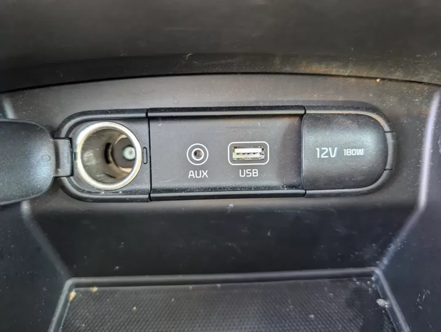 2019 /Stone Beige Kia Sorento LX (5XYPG4A31KG) with an Other engine, located at 5115 14th Ave., Columbus, GA, 31904, (706) 323-0345, 32.511494, -84.971046 - **Discover Adventure and Comfort with the 2019 Kia Sorento LX at Gils Auto in Columbus, GA!**<br /> <br /> Looking for an SUV that balances style, practicality, and performance? Whether you're commuting to work, running errands, or planning a family road trip, the 2019 Kia Sorento LX is the ideal ch - Photo#13