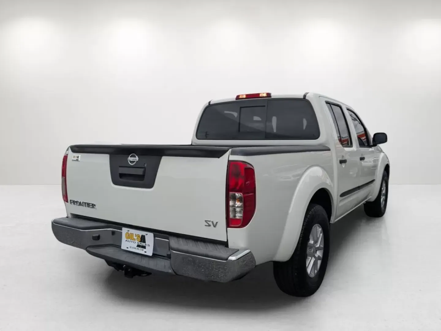 2019 /Steel Nissan Frontier SV (1N6AD0ER7KN) with an Other engine, located at 3959 U.S. 80 W, Phenix City, AL, 36870, (334) 297-4885, 32.469296, -85.135185 - Are you searching for the perfect vehicle to enhance your active lifestyle? Look no further than the 2019 Nissan Frontier SV, a rugged and reliable crew cab pickup that's ready for anything-from weekend getaways to daily commutes. Available at Gils Auto, a trusted Buy Here Pay Here dealership locate - Photo#4