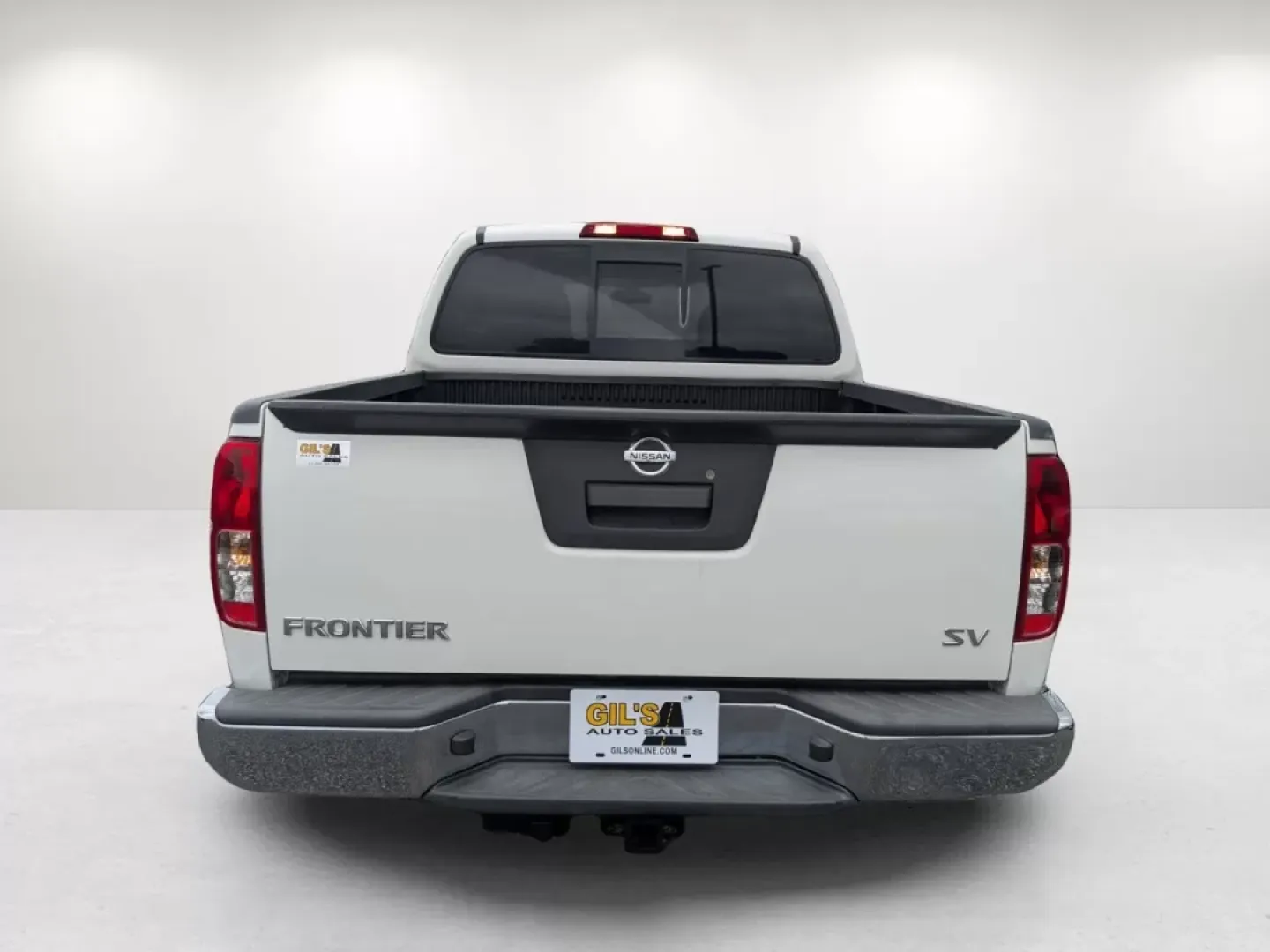 2019 /Steel Nissan Frontier SV (1N6AD0ER7KN) with an Other engine, located at 3959 U.S. 80 W, Phenix City, AL, 36870, (334) 297-4885, 32.469296, -85.135185 - Are you searching for the perfect vehicle to enhance your active lifestyle? Look no further than the 2019 Nissan Frontier SV, a rugged and reliable crew cab pickup that's ready for anything-from weekend getaways to daily commutes. Available at Gils Auto, a trusted Buy Here Pay Here dealership locate - Photo#5