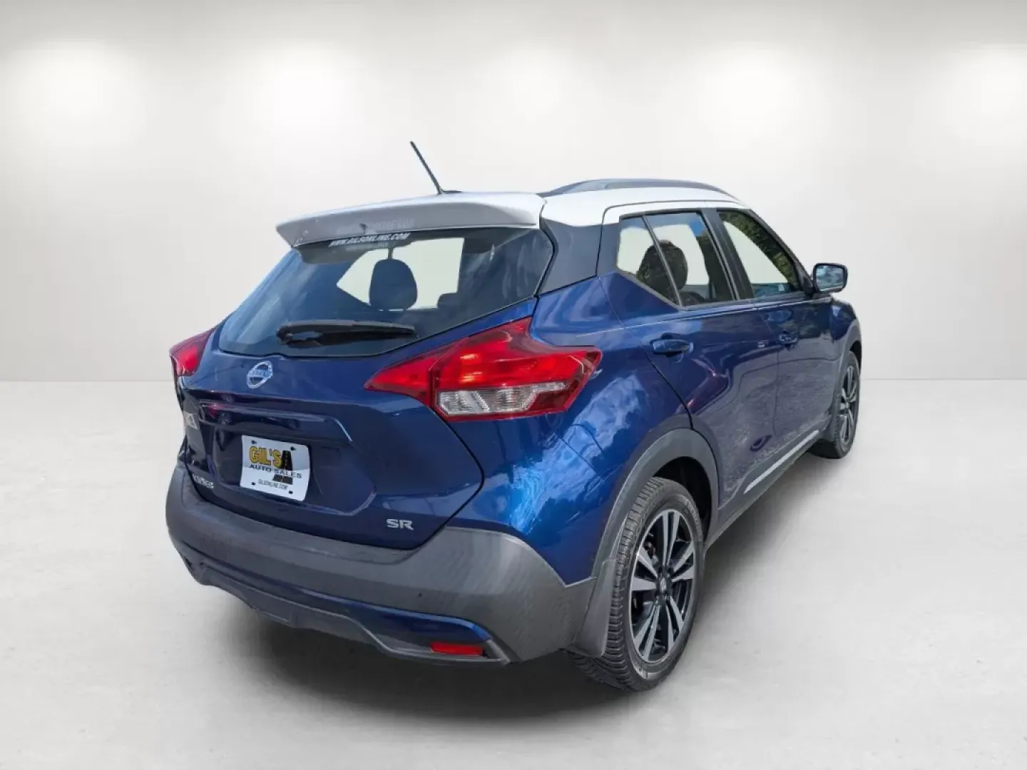 2019 /Charcoal Nissan Kicks SR (3N1CP5CU1KL) with an Other engine, located at 7000 Northlake Connector, Columbus, GA, 31904, (706) 987-8085, 32.524975, -84.978134 - Looking for a compact SUV that fits your active lifestyle and offers a blend of style and functionality? Look no further than the 2019 Nissan Kicks SR, now available at Gils Auto, your trusted Buy Here Pay Here dealership located at 521 Old Farm Lane Rd, Prattville, AL 36066. With a spacious interio - Photo#4