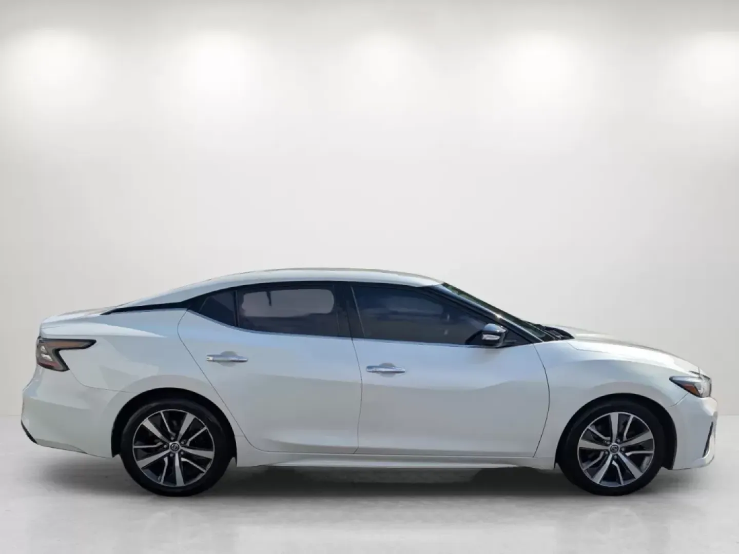 2019 /Charcoal Nissan Maxima SV (1N4AA6AV8KC) with an Other engine, located at 521 Old Farm Lane Rd, Prattville, AL, 36066, (334) 325-1505, 32.482460, -86.416367 - **Elevate Your Driving Experience with This 2019 Nissan Maxima SV at Gils Auto!** <br /> <br /> Are you searching for the perfect vehicle that balances style, performance, and comfort? Look no further than this stunning 2019 Nissan Maxima SV, available now at Gils Auto in Phenix City, AL. Whether y - Photo#3