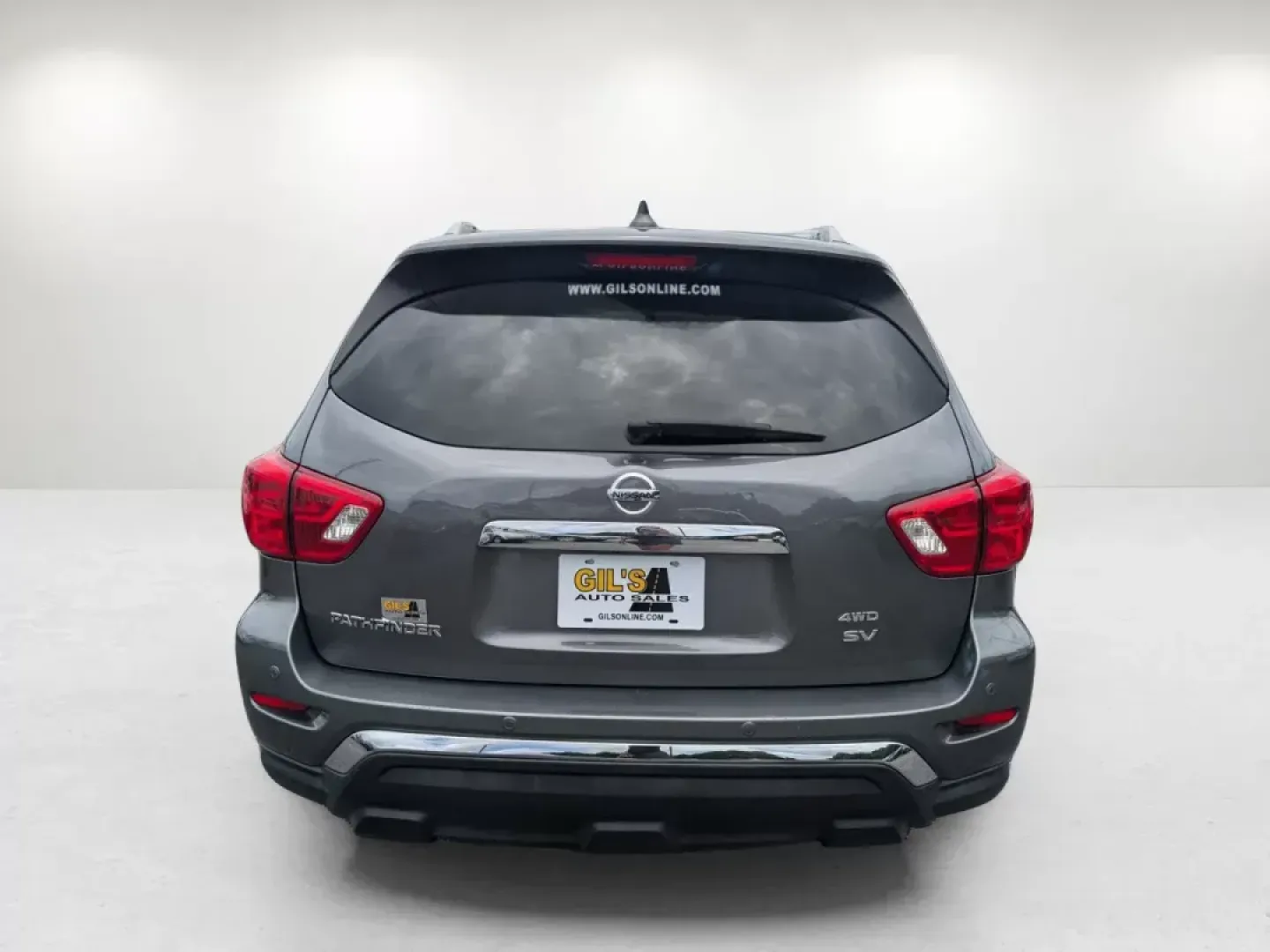2019 /Charcoal Nissan Pathfinder SV (5N1DR2MM4KC) with an Regular Unleaded V-6 3.5 L/213 engine, 1-Speed CVT w/OD transmission, located at 7000 Northlake Connector, Columbus, GA, 31904, (706) 987-8085, 32.524975, -84.978134 - **Discover Adventure with the 2019 Nissan Pathfinder SV at Gils Auto - Columbus #2!** <br /> <br /> Are you ready to embark on unforgettable family road trips or weekend adventures? The 2019 Nissan Pathfinder SV is your perfect companion, combining spaciousness, comfort, and advanced technology to e - Photo#5