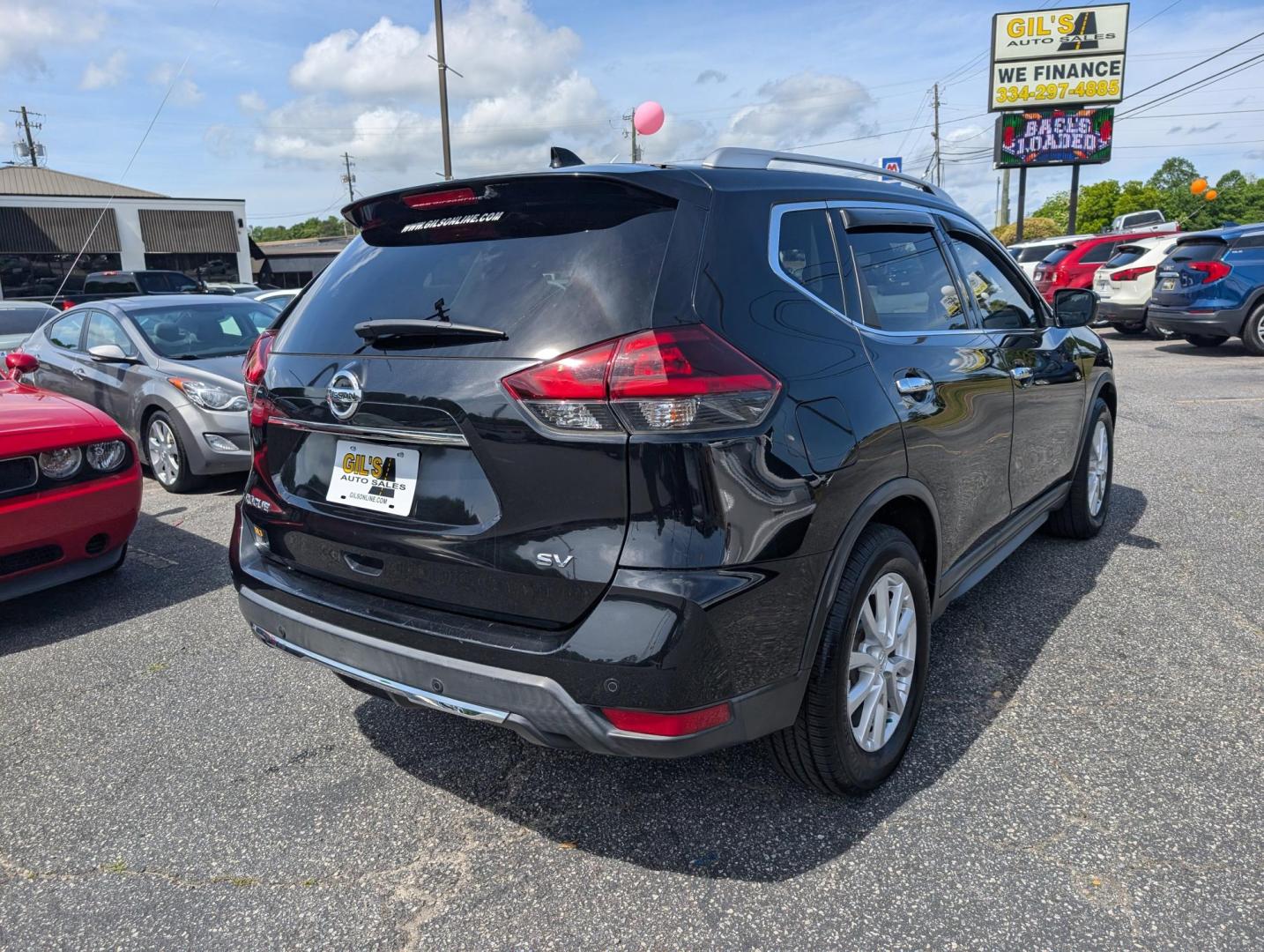 2019 /Charcoal Nissan Rogue SV (KNMAT2MT6KP) with an Regular Unleaded I-4 2.5 L/152 engine, 1-Speed CVT w/OD transmission, located at 3959 U.S. 80 W, Phenix City, AL, 36870, (334) 297-4885, 32.469296, -85.135185 - 2019 Nissan Rogue SV - Photo#4