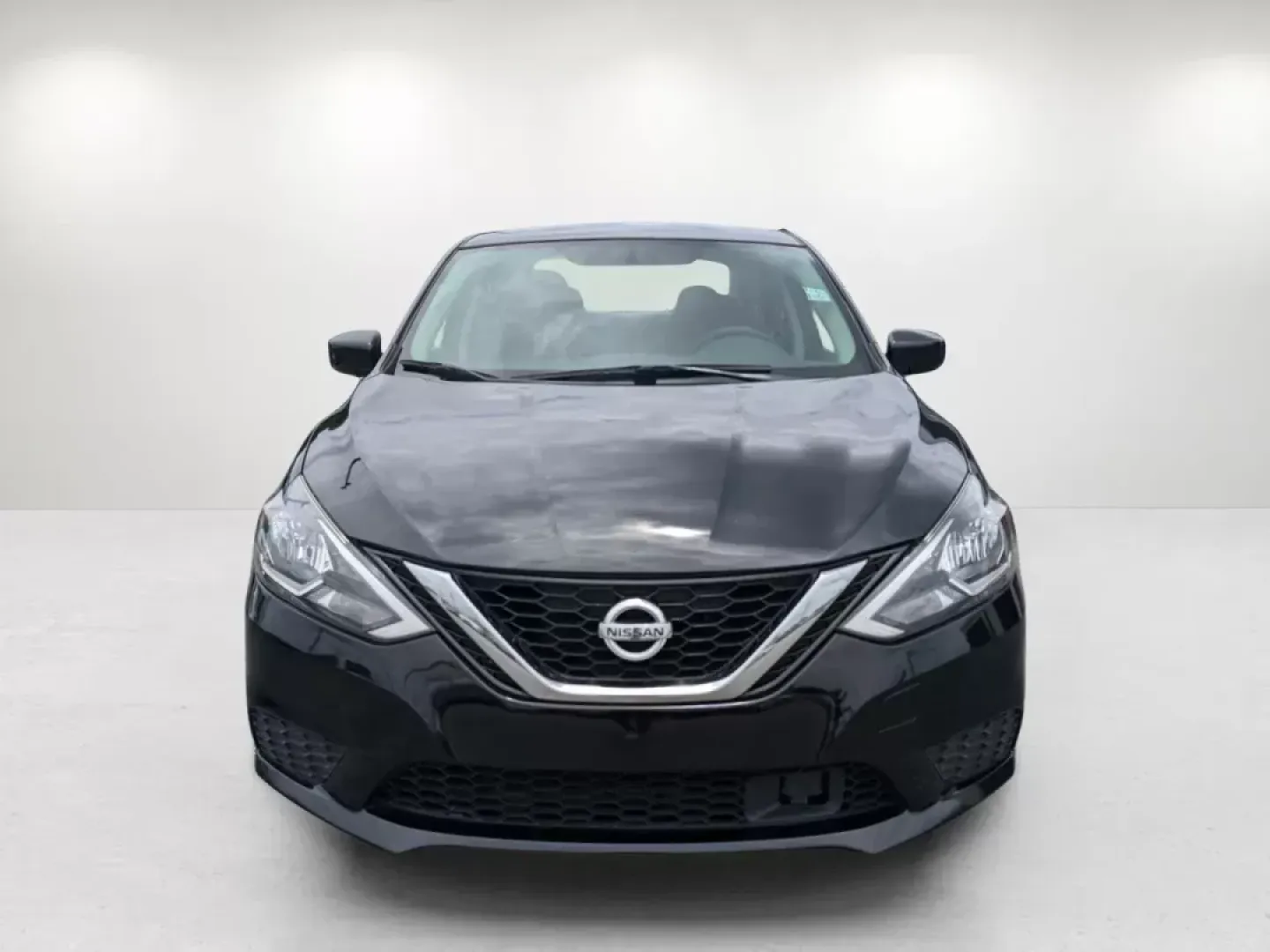 2019 /Charcoal Nissan Sentra SV (3N1AB7AP0KL) with an Regular Unleaded I-4 1.8 L/110 engine, 1-Speed CVT w/OD transmission, located at 3959 U.S. 80 W, Phenix City, AL, 36870, (334) 297-4885, 32.469296, -85.135185 - 2019 Nissan Sentra SV - Photo#2
