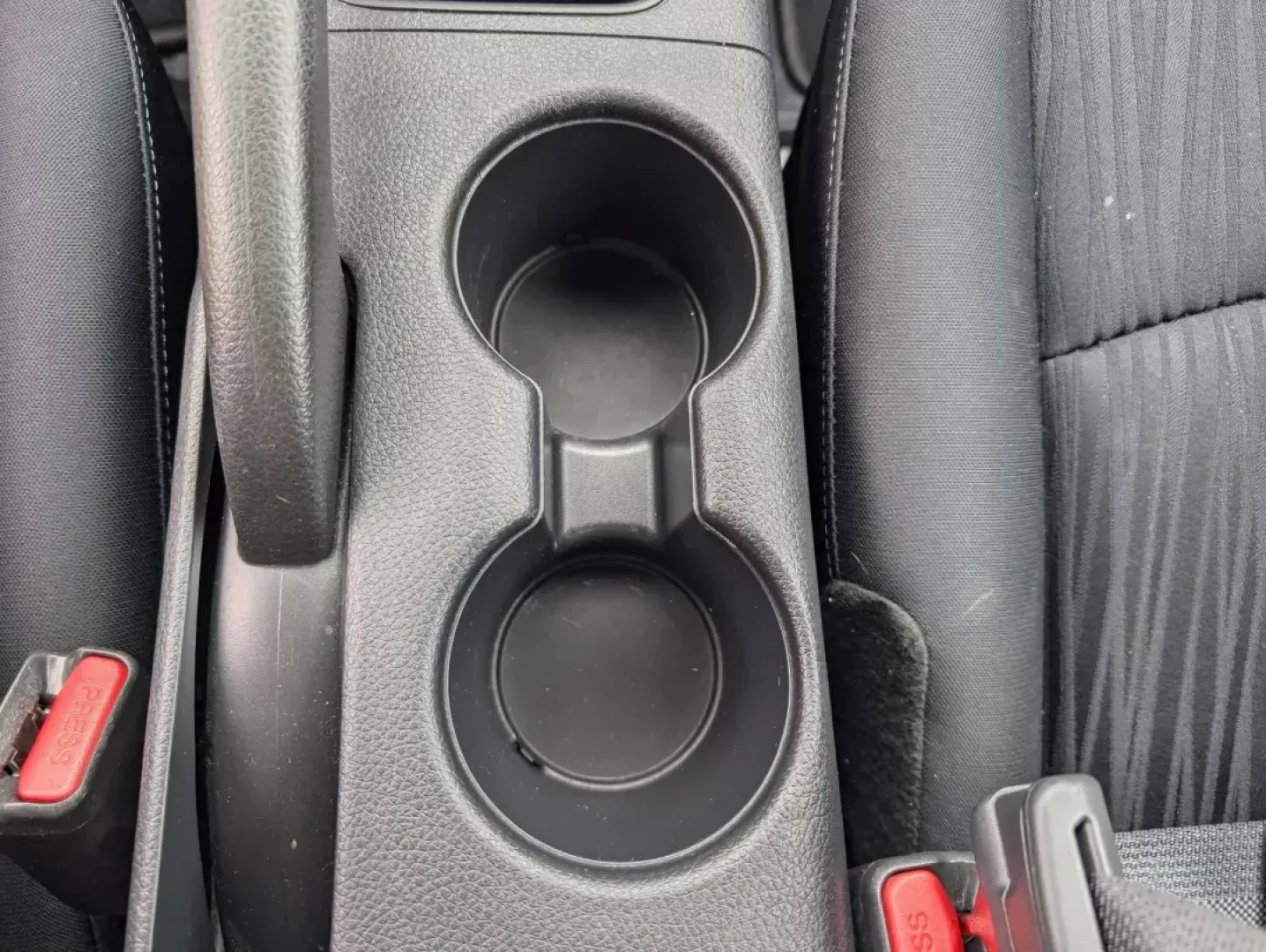 2019 /Charcoal Nissan Sentra SV (3N1AB7AP0KL) with an Regular Unleaded I-4 1.8 L/110 engine, 1-Speed CVT w/OD transmission, located at 3959 U.S. 80 W, Phenix City, AL, 36870, (334) 297-4885, 32.469296, -85.135185 - 2019 Nissan Sentra SV - Photo#13