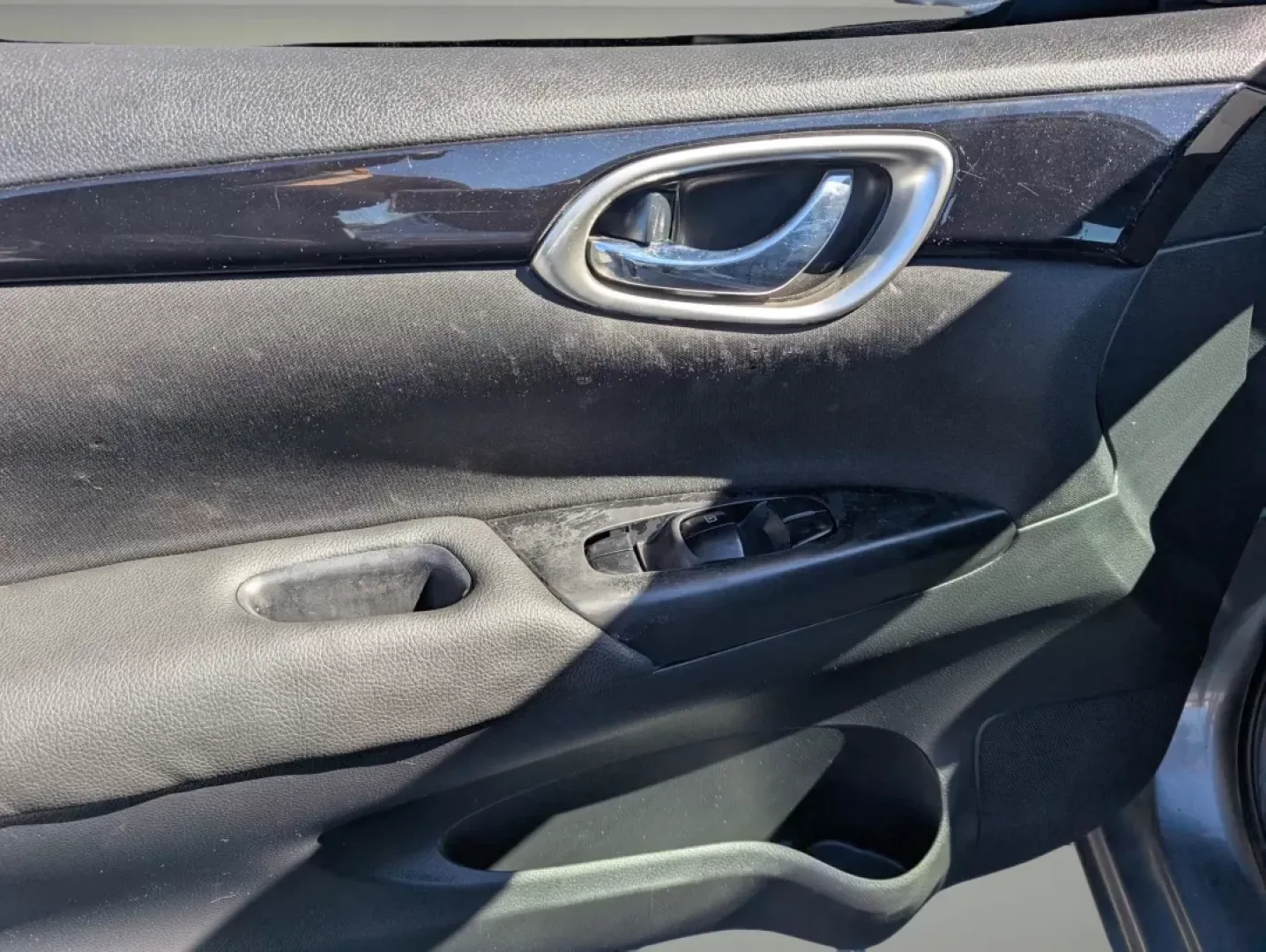 2019 /Charcoal Nissan Sentra SV (3N1AB7AP6KY) with an Other engine, located at 521 Old Farm Lane Rd, Prattville, AL, 36066, (334) 325-1505, 32.482460, -86.416367 - ### Discover Your Ideal Commuter Companion: 2019 Nissan Sentra SV at Gils Auto - Phenix City<br /> <br /> Are you on the lookout for a reliable, stylish vehicle to enhance your daily commute? The 2019 Nissan Sentra SV is the perfect solution for budget-conscious buyers and growing families alike. Wi - Photo#8