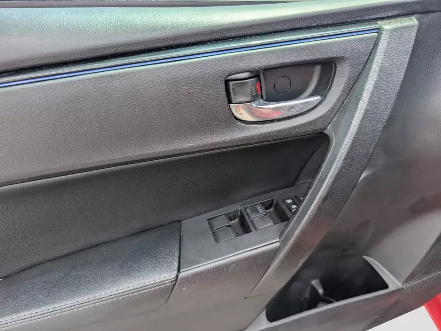 2019 Toyota Corolla SE (5YFBURHEXKP) with an Other engine, located at 3959 U.S. 80 W, Phenix City, AL, 36870, (334) 297-4885, 32.469296, -85.135185 - Discover the ideal companion for your daily adventures with the 2019 Toyota Corolla, available now at Gils Auto in Phenix City, AL. This sedan is perfect for budget-conscious buyers and those looking for reliable transportation that seamlessly fits into their active lifestyles. Whether you're commut - Photo#9