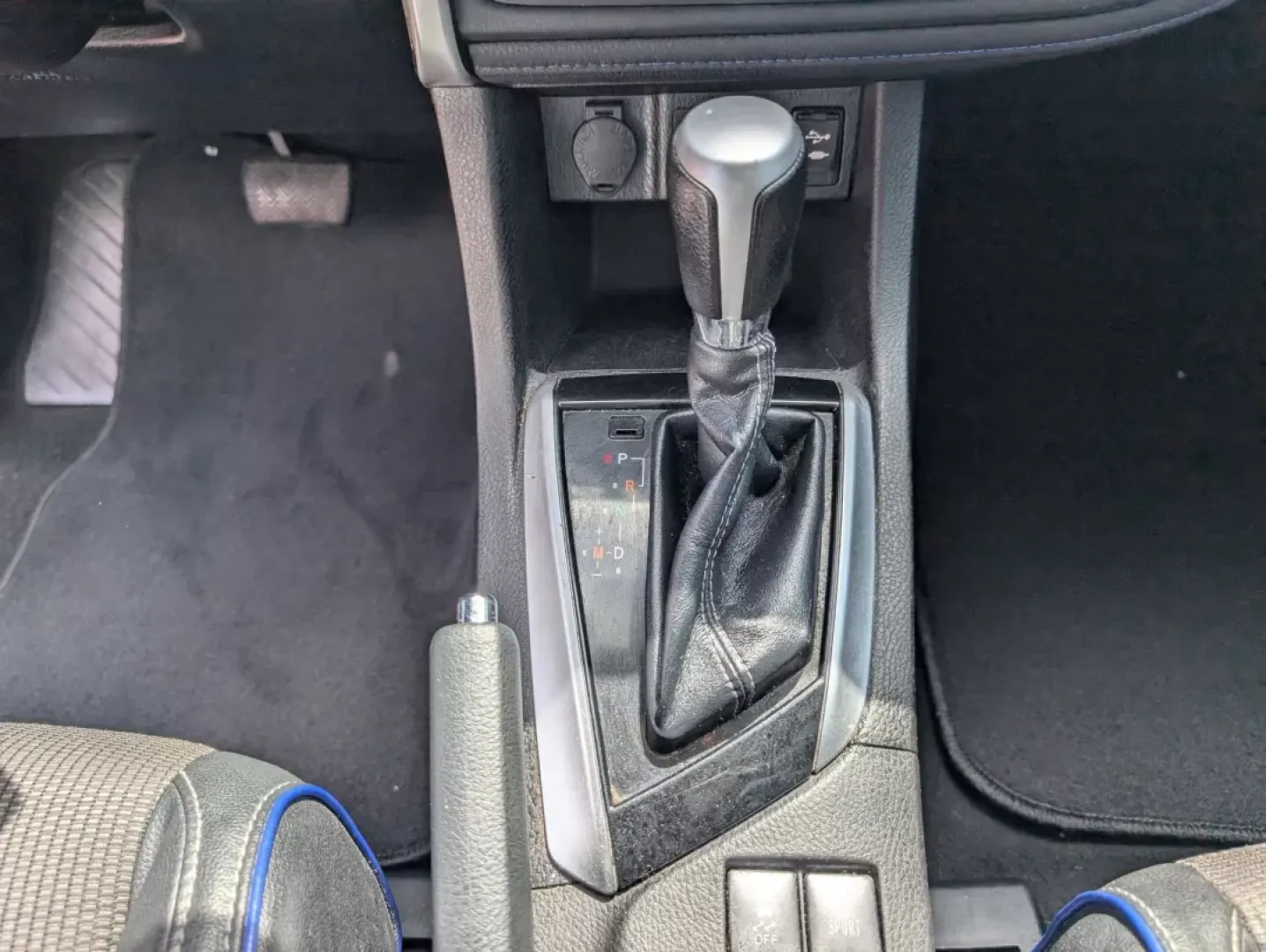 2019 Toyota Corolla SE (5YFBURHEXKP) with an Other engine, located at 3959 U.S. 80 W, Phenix City, AL, 36870, (334) 297-4885, 32.469296, -85.135185 - Discover the ideal companion for your daily adventures with the 2019 Toyota Corolla, available now at Gils Auto in Phenix City, AL. This sedan is perfect for budget-conscious buyers and those looking for reliable transportation that seamlessly fits into their active lifestyles. Whether you're commut - Photo#14