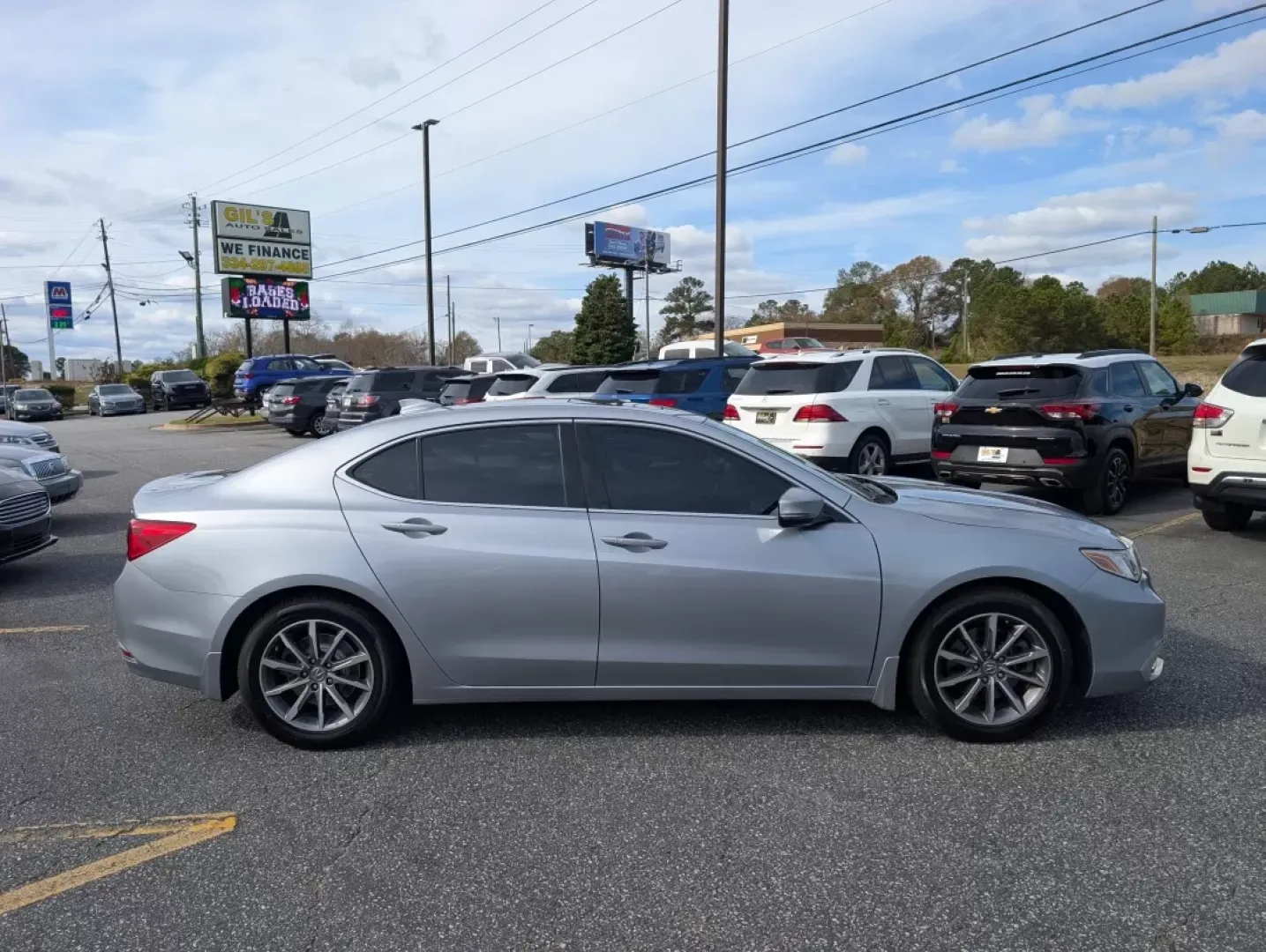 2020 Acura TLX w/Technology Pkg (19UUB1F56LA) with an Other engine, located at 3959 U.S. 80 W, Phenix City, AL, 36870, (334) 297-4885, 32.469296, -85.135185 - **Elevate Your Commute with the 2020 Acura TLX at Gils Auto in Phenix City, AL!**<br /> <br /> Are you on the lookout for a vehicle that perfectly blends luxury with functionality? Imagine every drive transformed into a delightful experience, whether you're commuting to work or heading out on a week - Photo#3