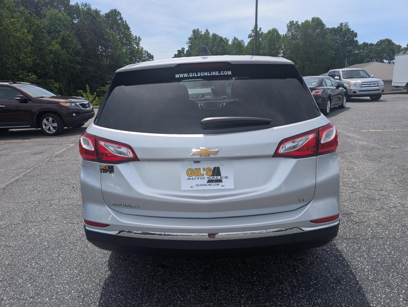 2020 /Jet Black Chevrolet Equinox LT (2GNAXJEVXL6) with an Turbocharged Gas I4 1.5L/92 engine, 6-Speed Automatic transmission, located at 3959 U.S. 80 W, Phenix City, AL, 36870, (334) 297-4885, 32.469296, -85.135185 - 2020 Chevrolet Equinox LT - Photo#5