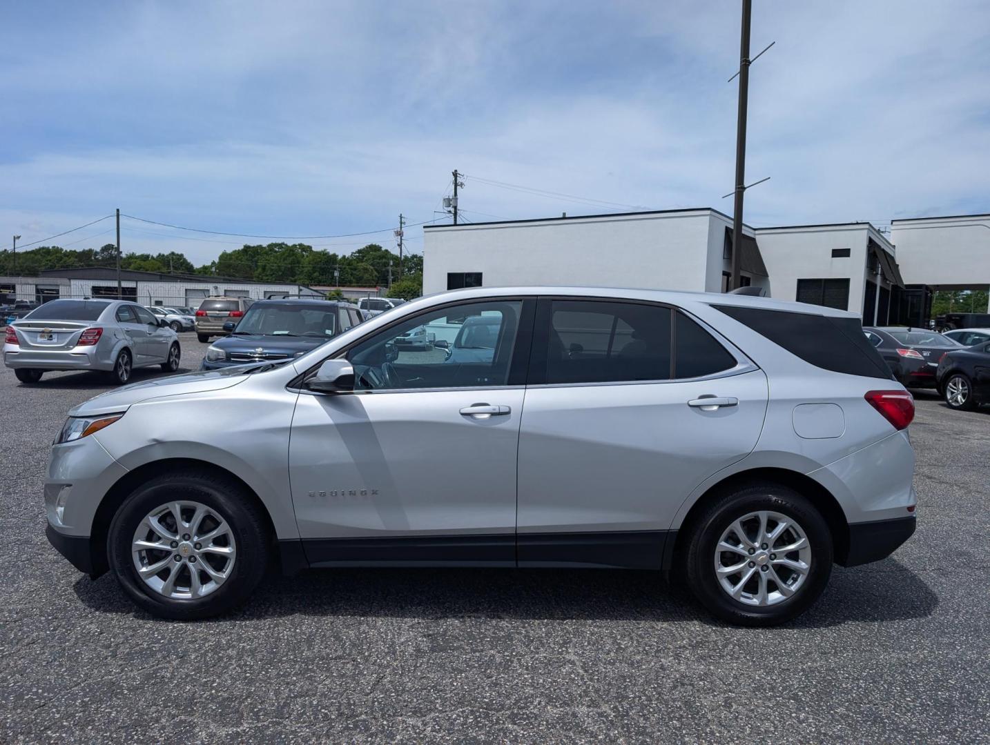 2020 /Jet Black Chevrolet Equinox LT (2GNAXJEVXL6) with an Turbocharged Gas I4 1.5L/92 engine, 6-Speed Automatic transmission, located at 3959 U.S. 80 W, Phenix City, AL, 36870, (334) 297-4885, 32.469296, -85.135185 - 2020 Chevrolet Equinox LT - Photo#7